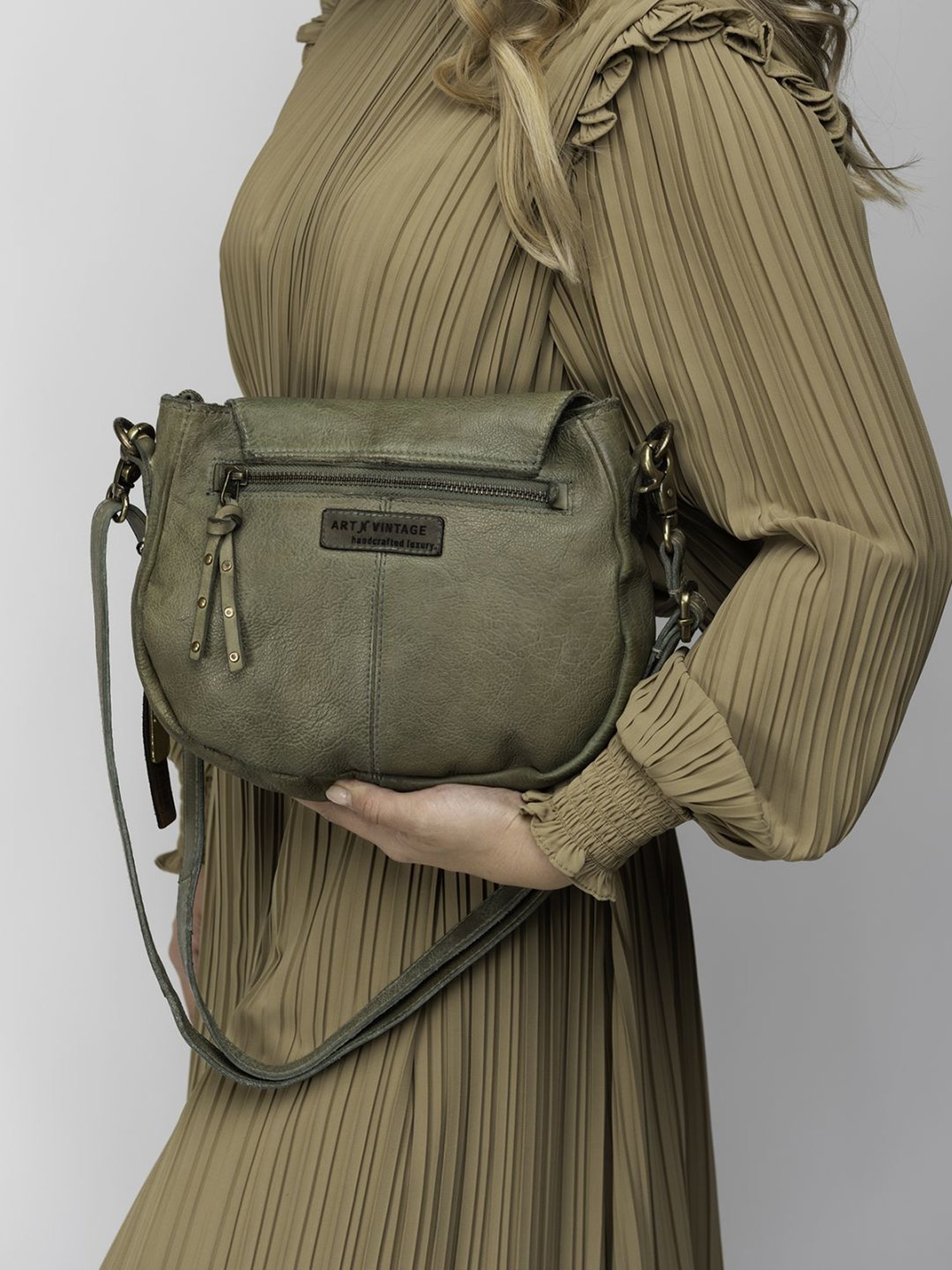 Art N Vintage Carob Olive Leather Textured Small Sling Handbag