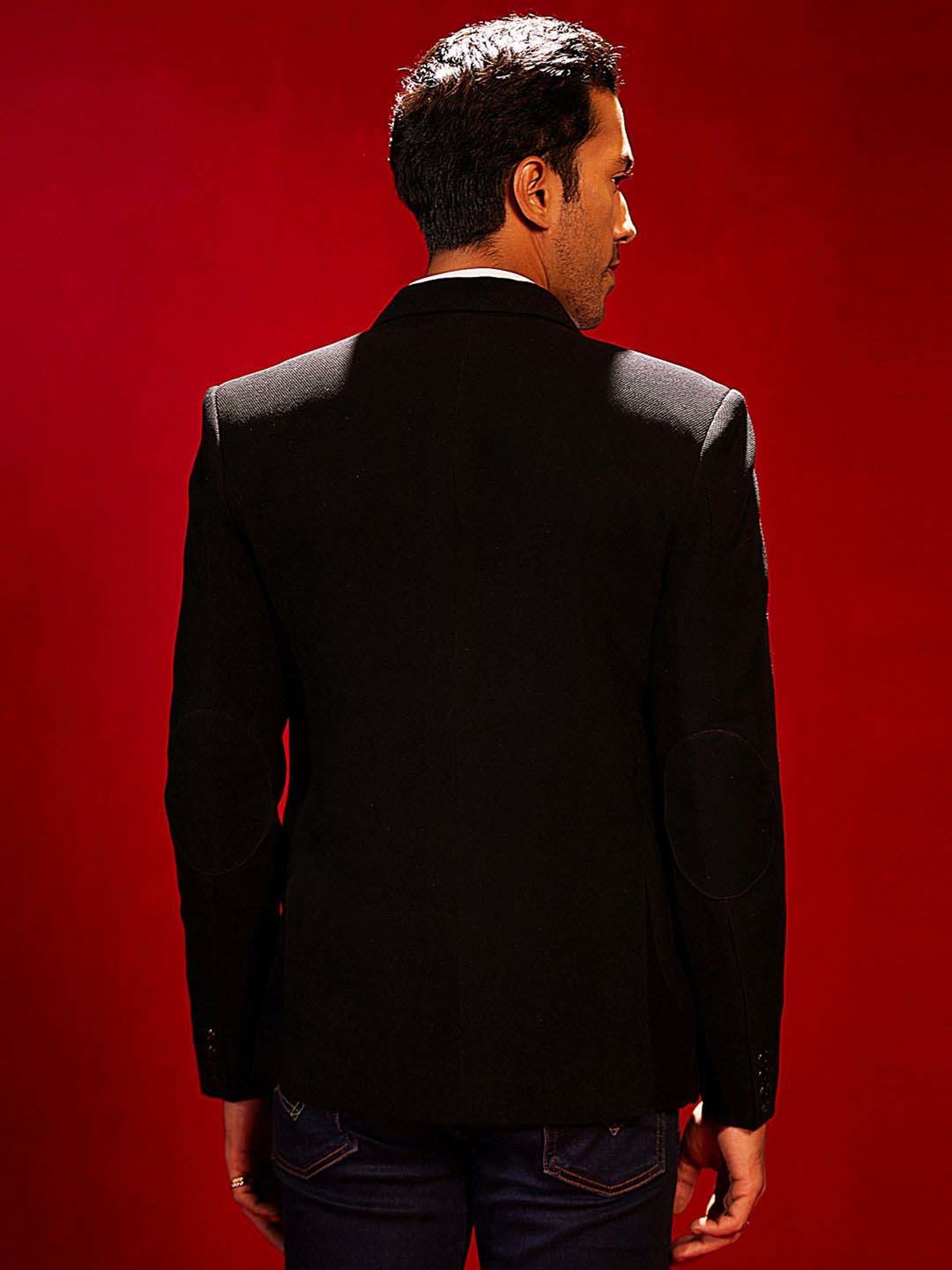 Vastramay Black Regular Fit Blazer