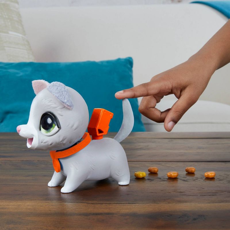 furReal Poopalots Lil' Wags - Tabby Cat