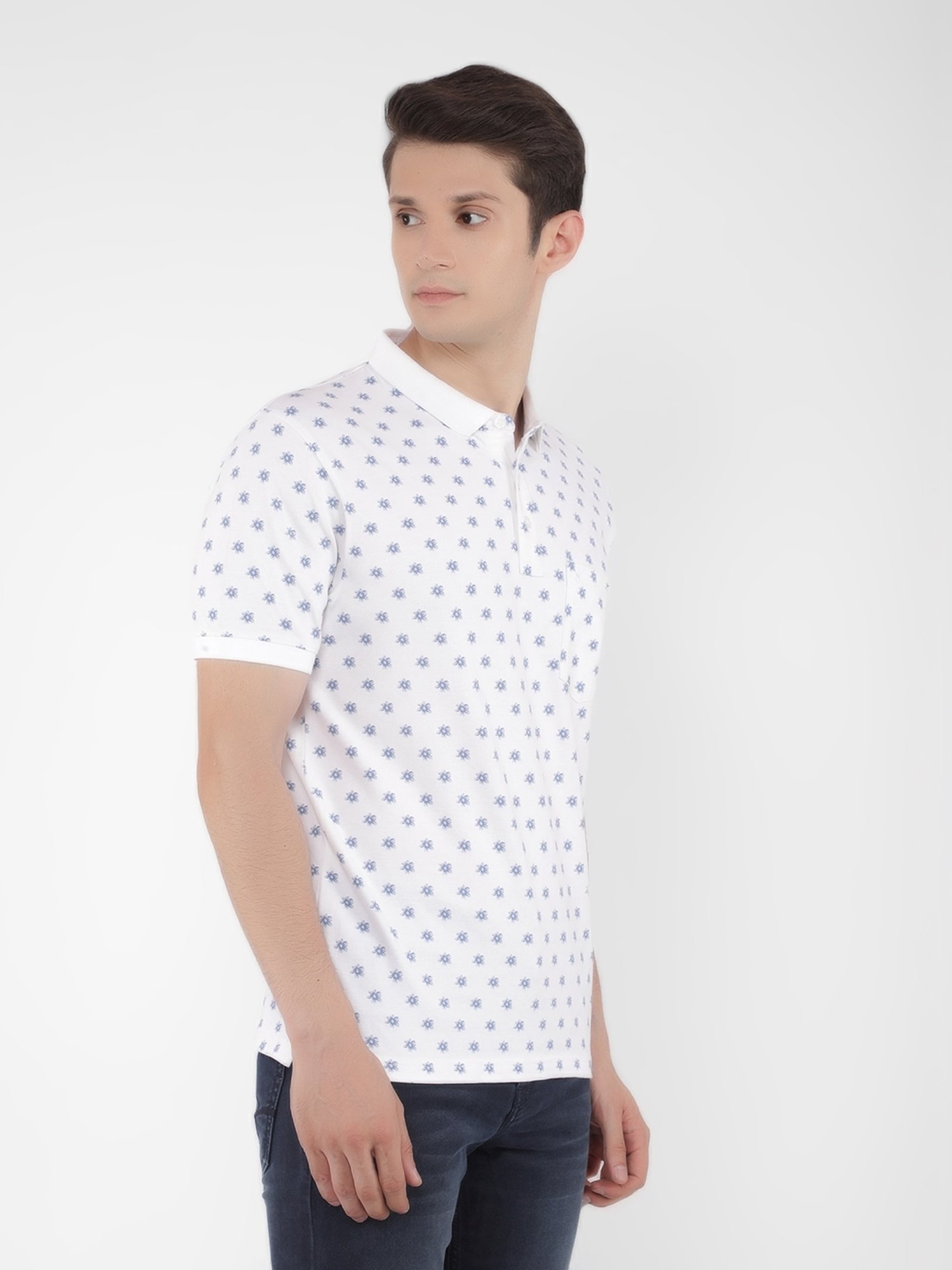 Crimsoune Club White Cotton Slim Fit Floral Print Polo T-Shirt