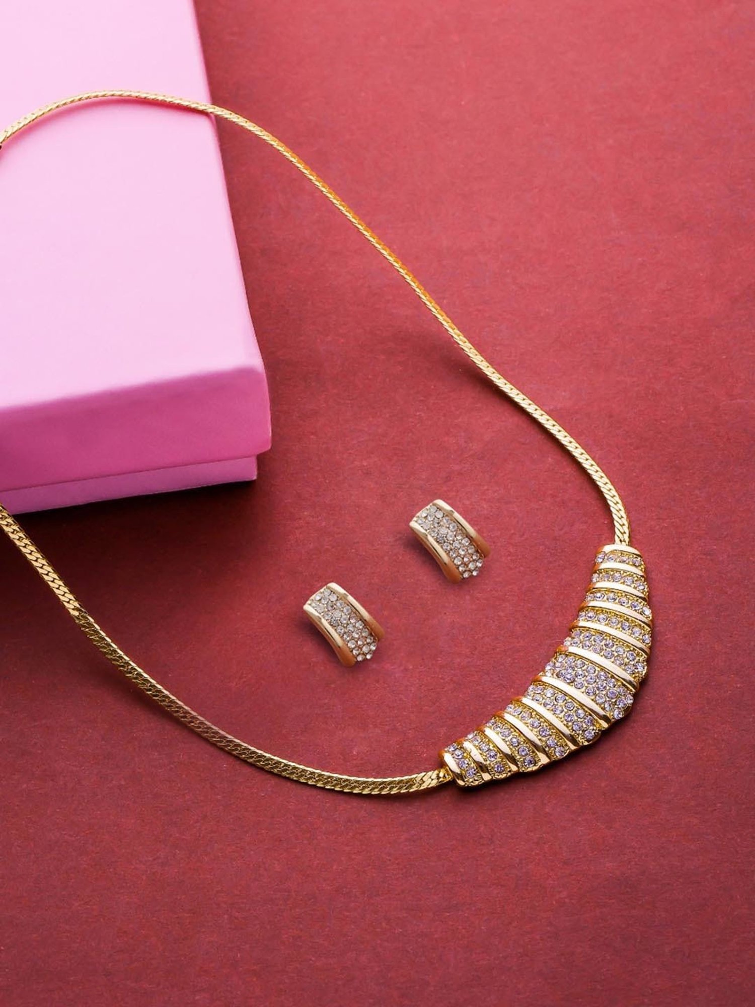 Estele Gold-Plated Solitaire Jewellery Set with Austrian Crystals for Women