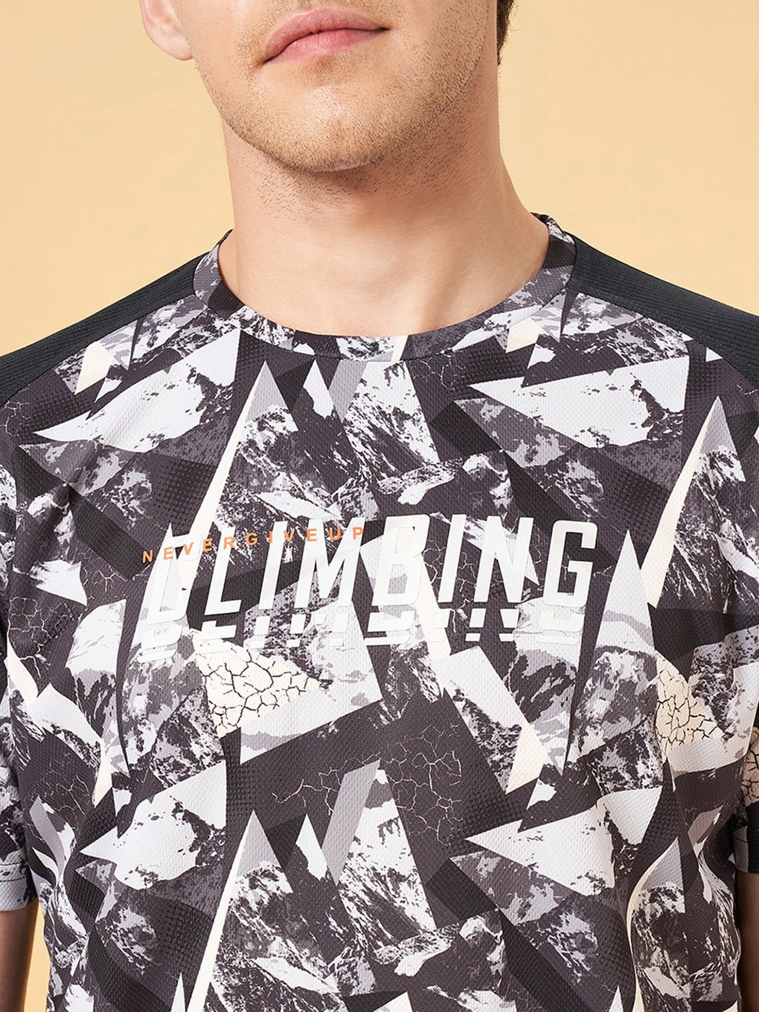 Ajile by Pantaloons Jet Black Slim Fit Printed Sports T-Shirt