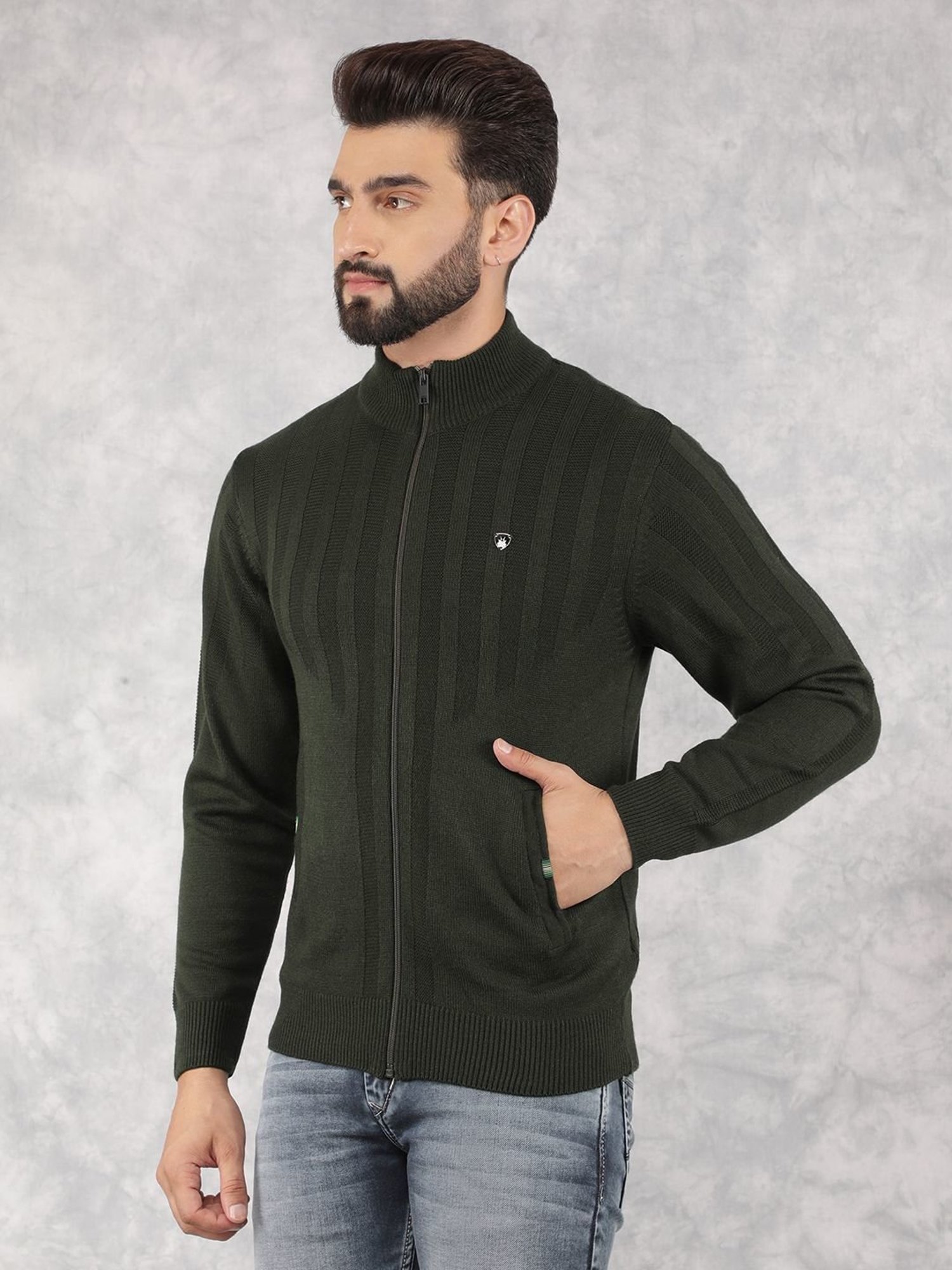 Crimsoune Club Green Slim Fit Striped Cardigans