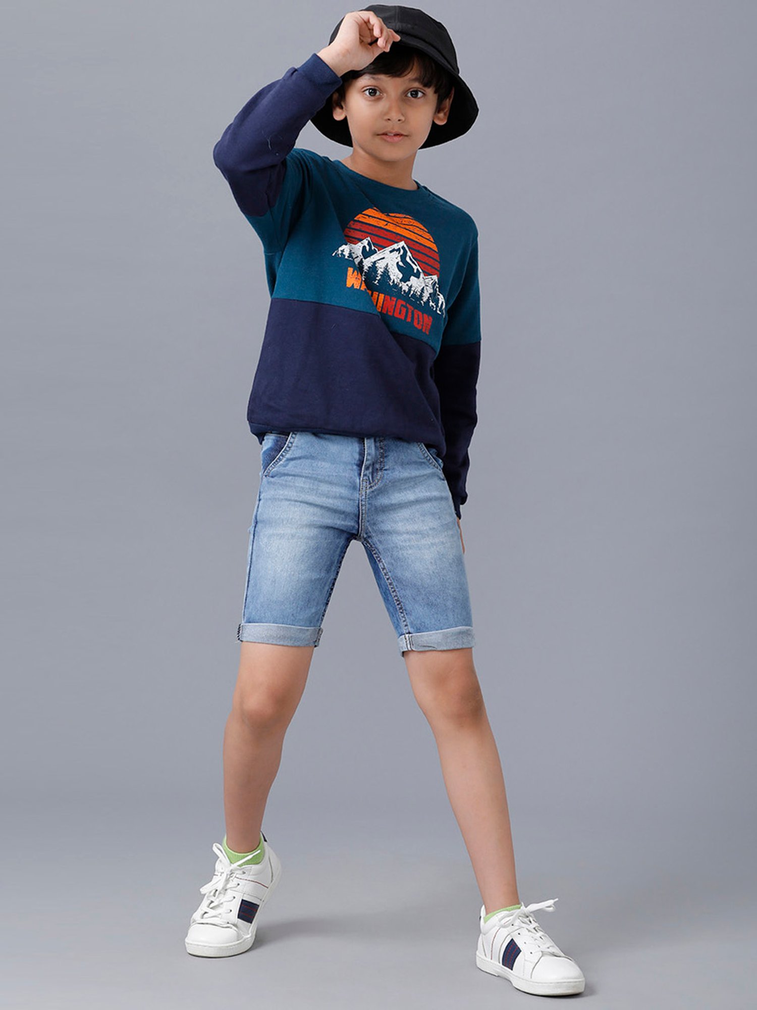 Under Fourteen Only Kids Blue Washed Shorts