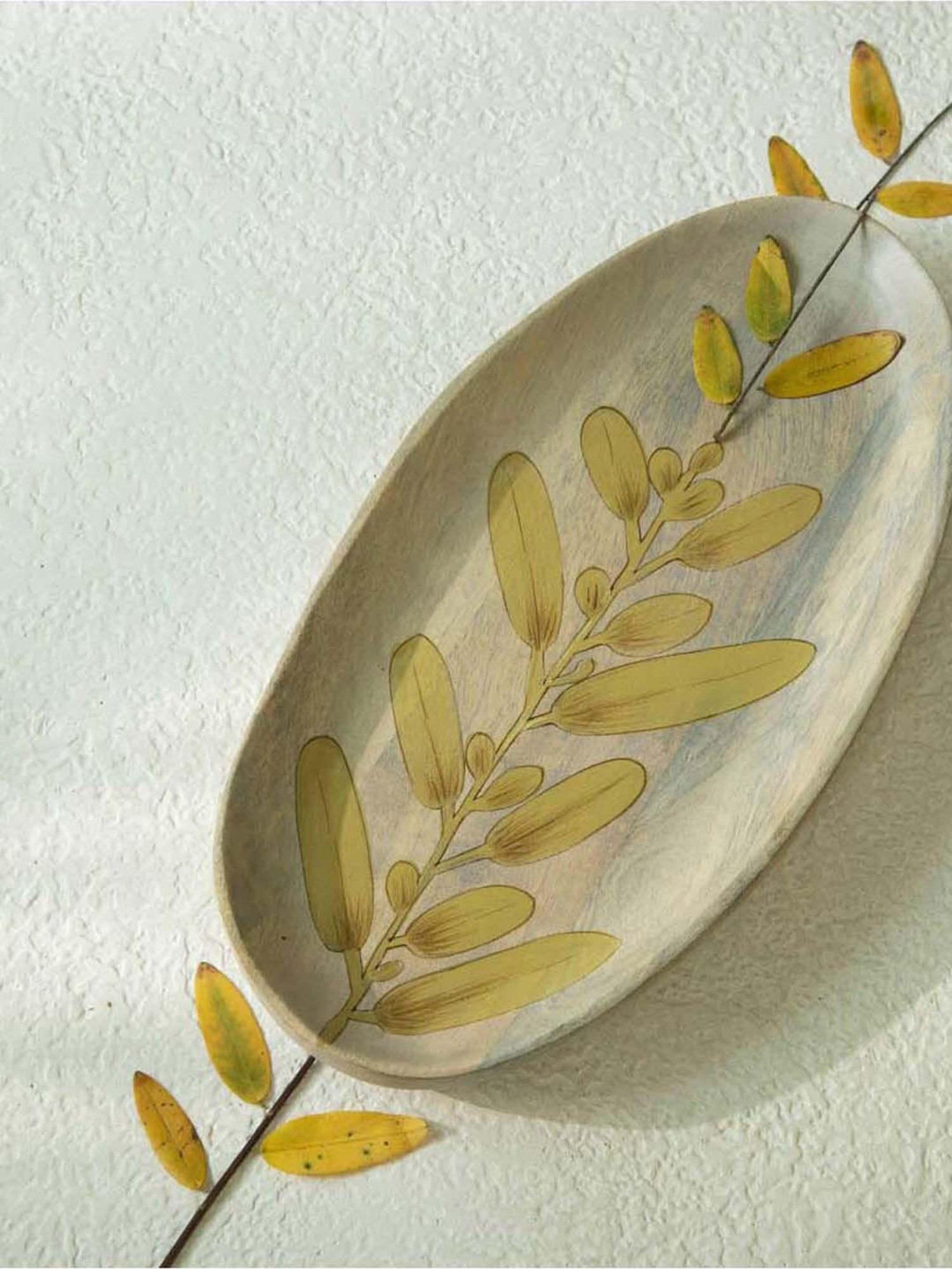 Sumeet S.S. Heavy Gauge Multi Purpose Plates with Mirror Finish Set of 9pc ( Dia-17cm, 22cm,27.5cm)