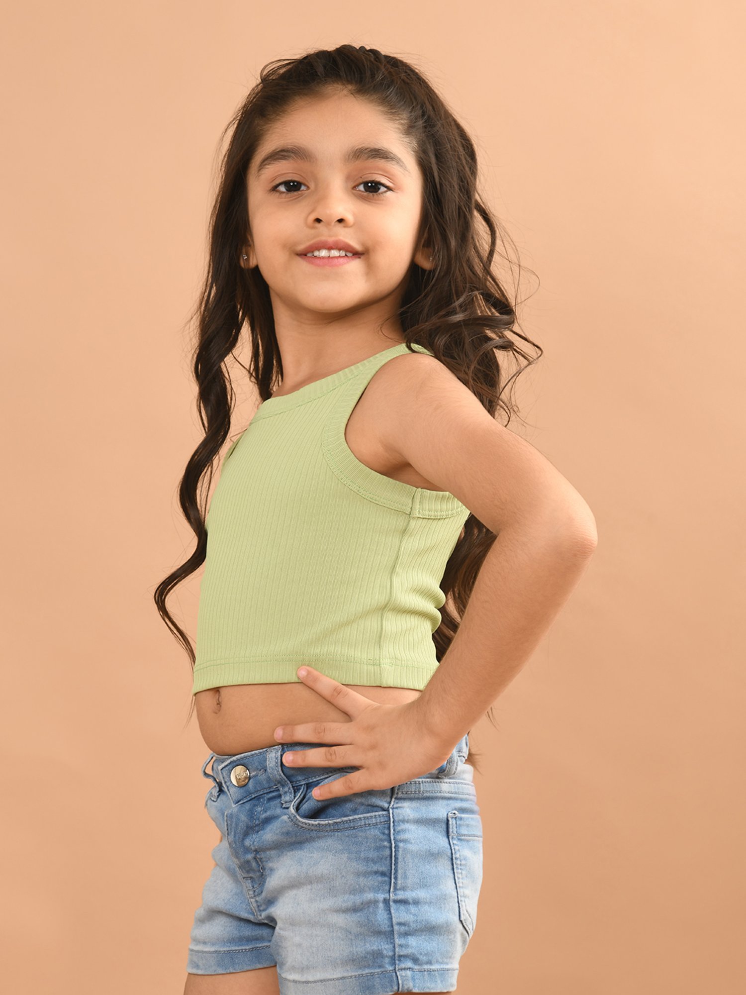 LilPicks Kids Light Green Solid Crop Top