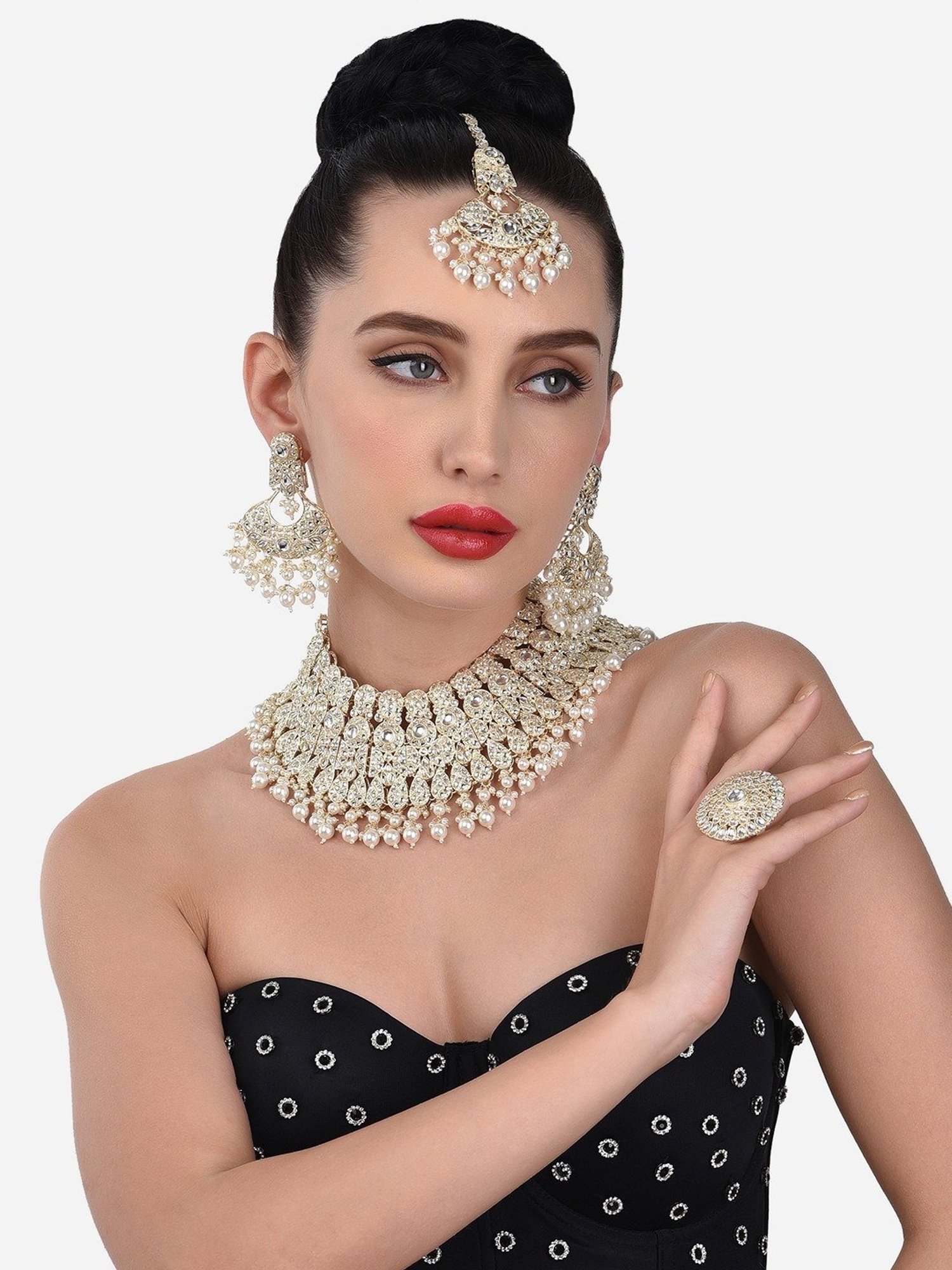 Zaveri Pearls Gold Tone Bridal Kundan Choker Necklace Earring Maangtikka & Ring Set-ZPFK13053
