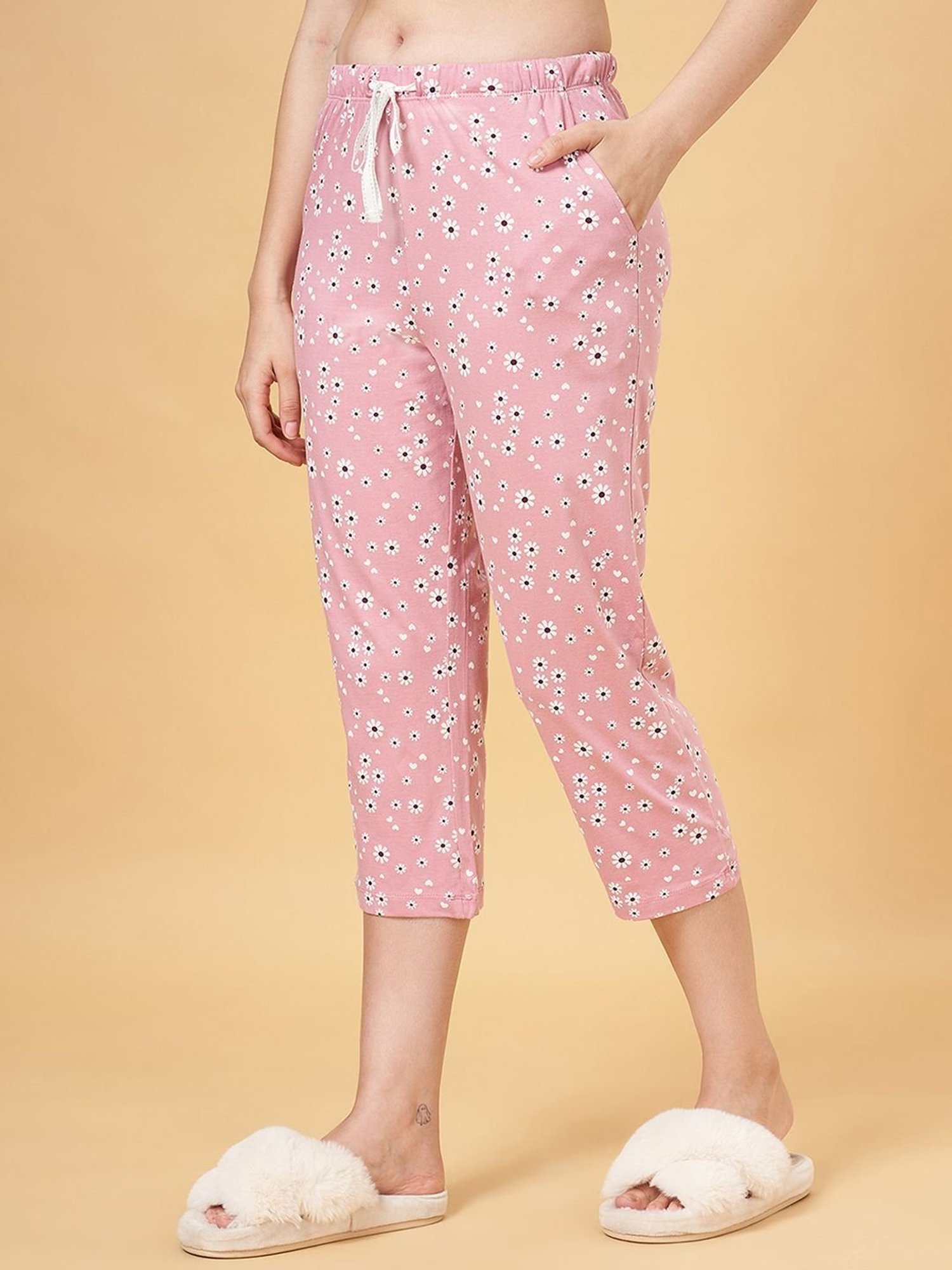 Dreamz by Pantaloons Pink Cotton Printed Capris