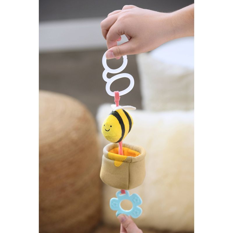 Go by Goldbug Attachable Pull Vibration - Bee