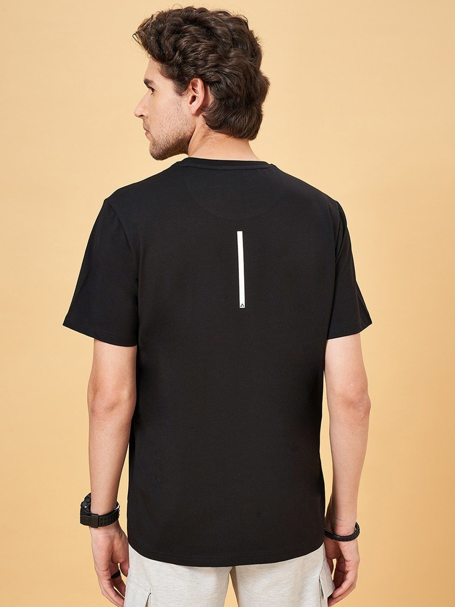 Street 808 by Pantaloons Jet Black Regular Fit Printed T-Shirt