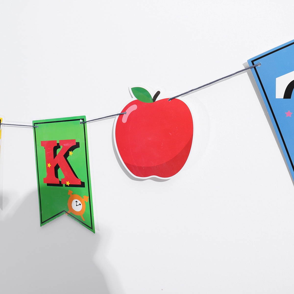 1 Set Back To School Banner 2 in 1 Welcome Banner Hanging Ornament Pull Flag Party Decorations First Day of School Banner for Classroom School Hanging Decor Sign