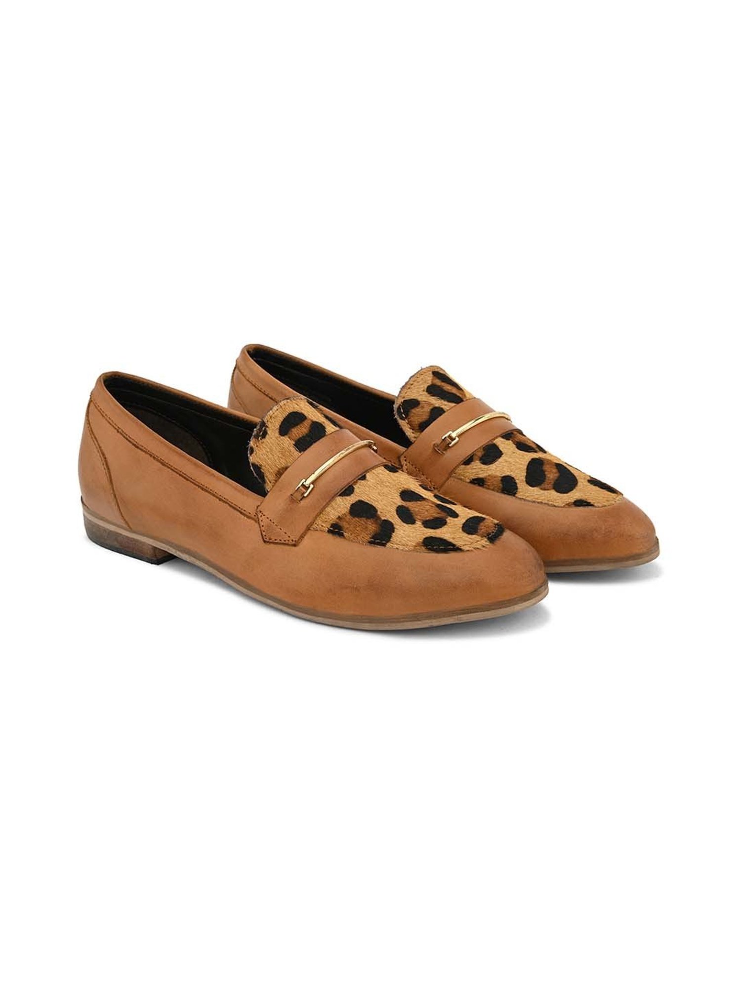 Carlo Romano Women's Tan Casual Loafers