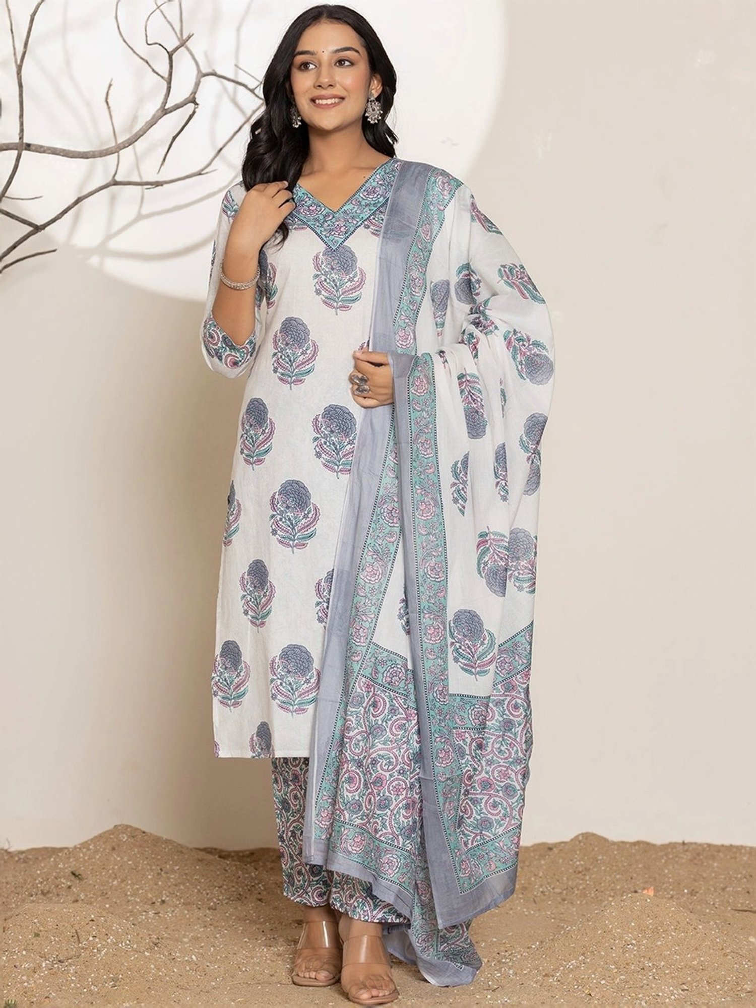 Yufta Blue & White Cotton Printed Kurta Pant Set With Dupatta