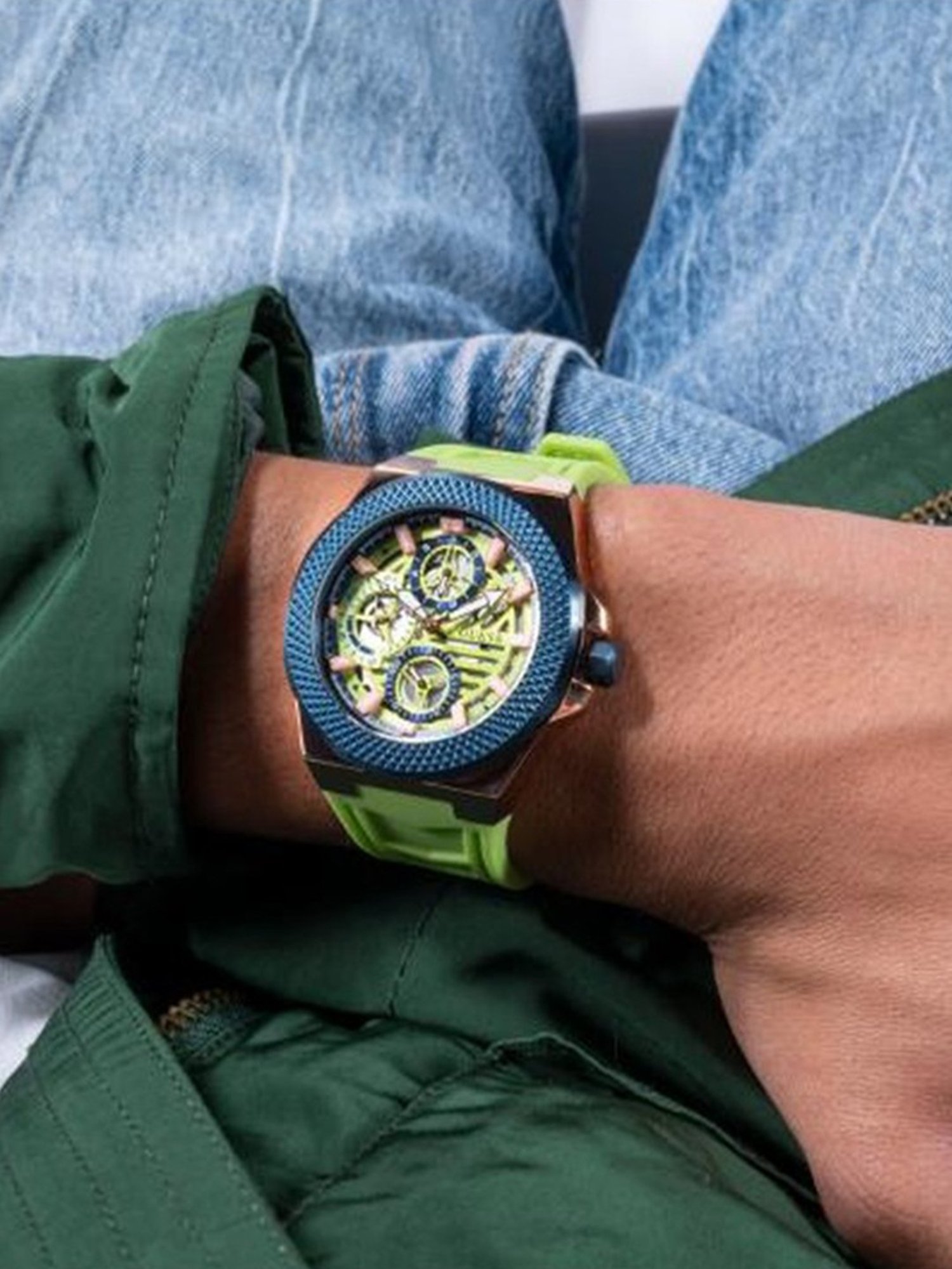 Guess GW0577G3 Front-runner Analog Watch for Men