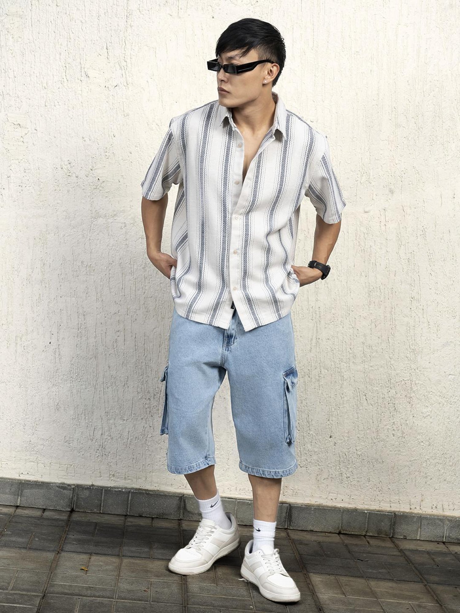 Hubberholme Men Cotton Short Sleeves Oversized Striped Shirt 10