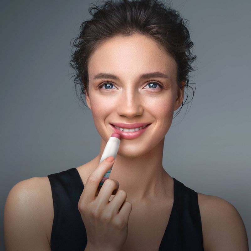 Chapstick Total Hydration Sea Minerals Sheer Glow Tinted Lip Balm - 0.12oz