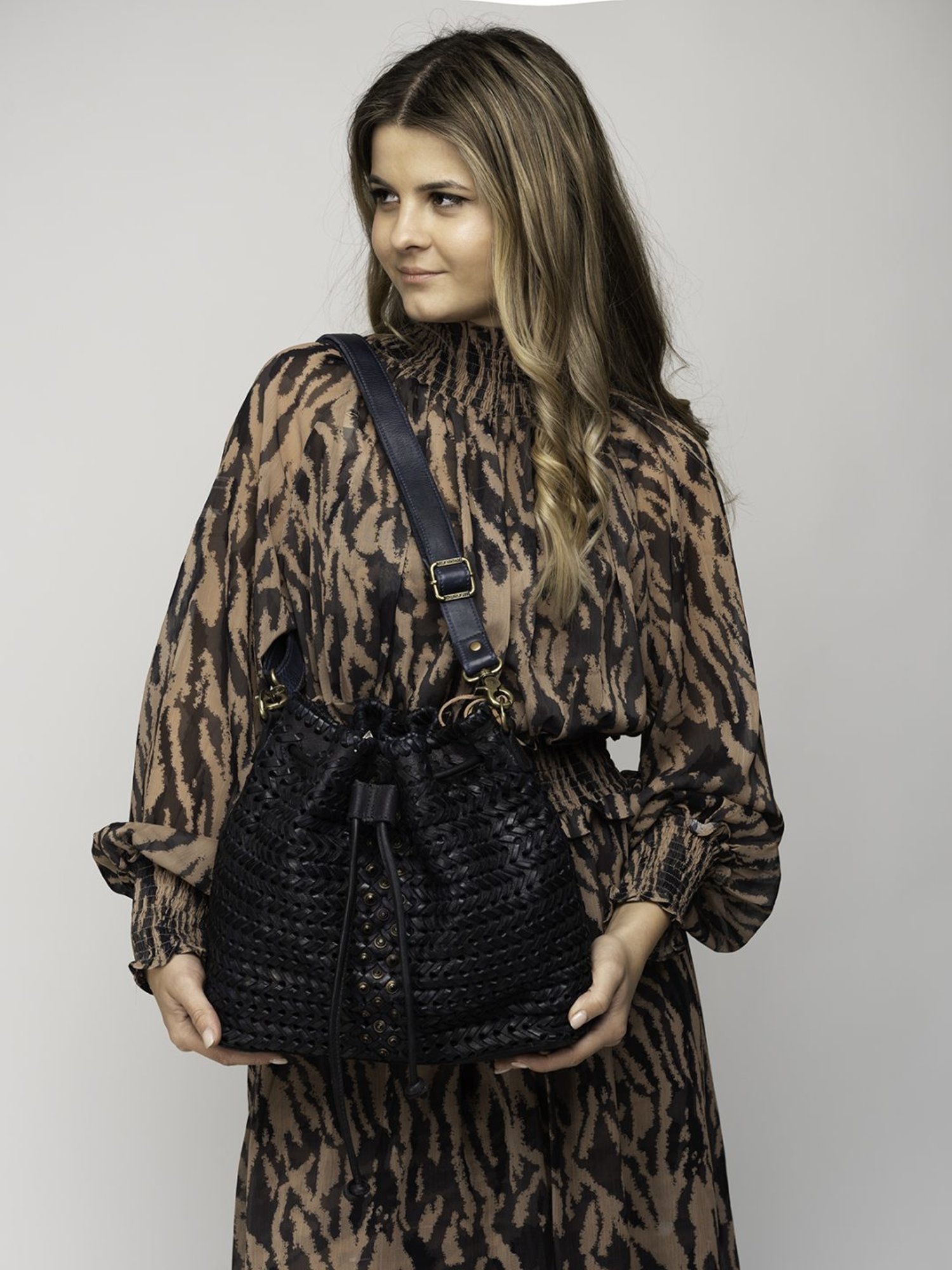 Art N Vintage Joelle Black Leather Textured Small Sling Handbag