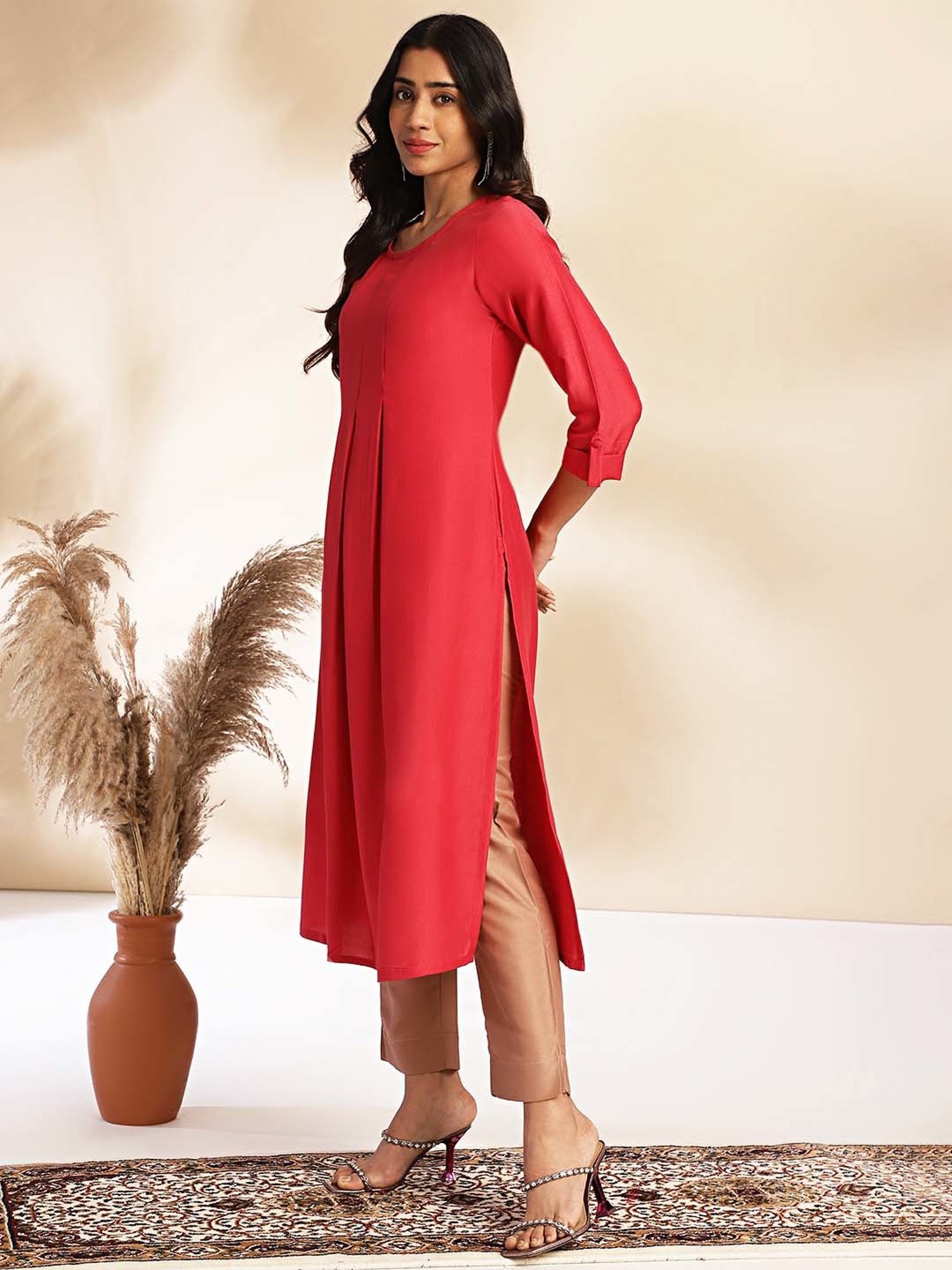 Janasya Pink & Beige Regular Fit Kurta Pant Set