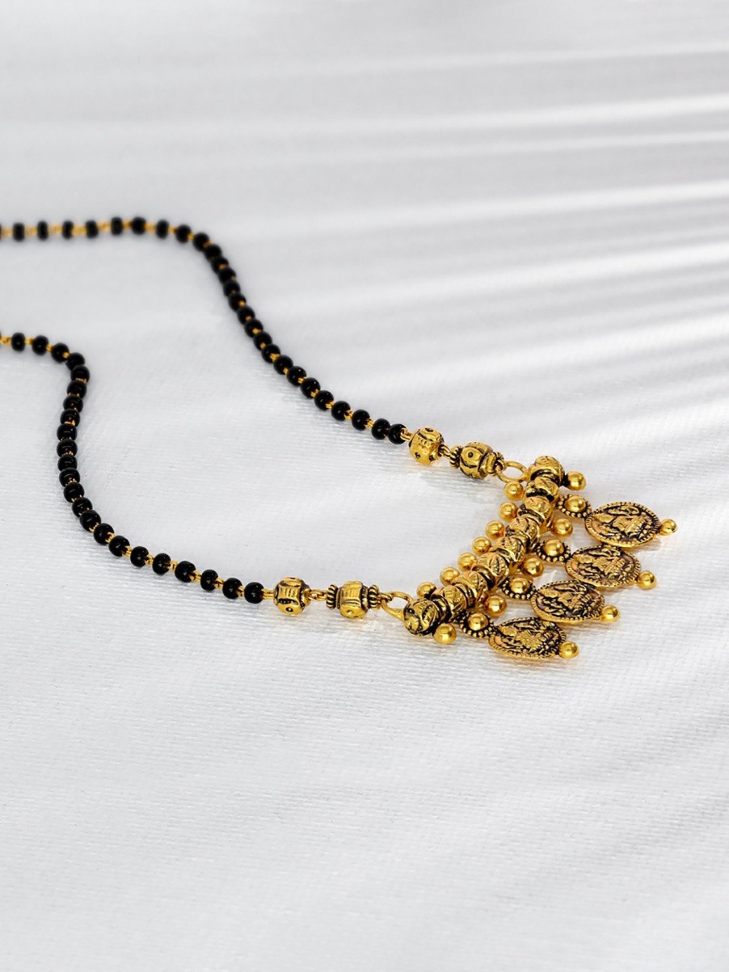 P.N.Gadgil Jewellers Noir Grace 22k Gold Mangalsutra