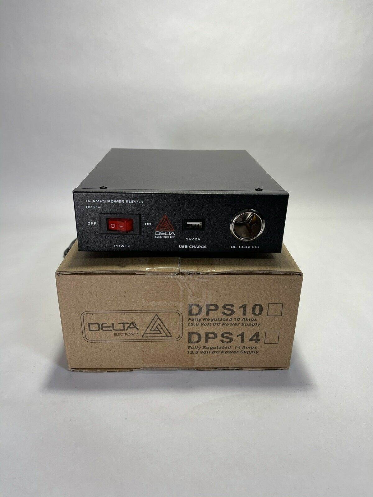 DPS14 DELTA 14 Amp AC/DC 12-13.8v Power Supply w/ USB CIG LIGHTER Ham CB Radio