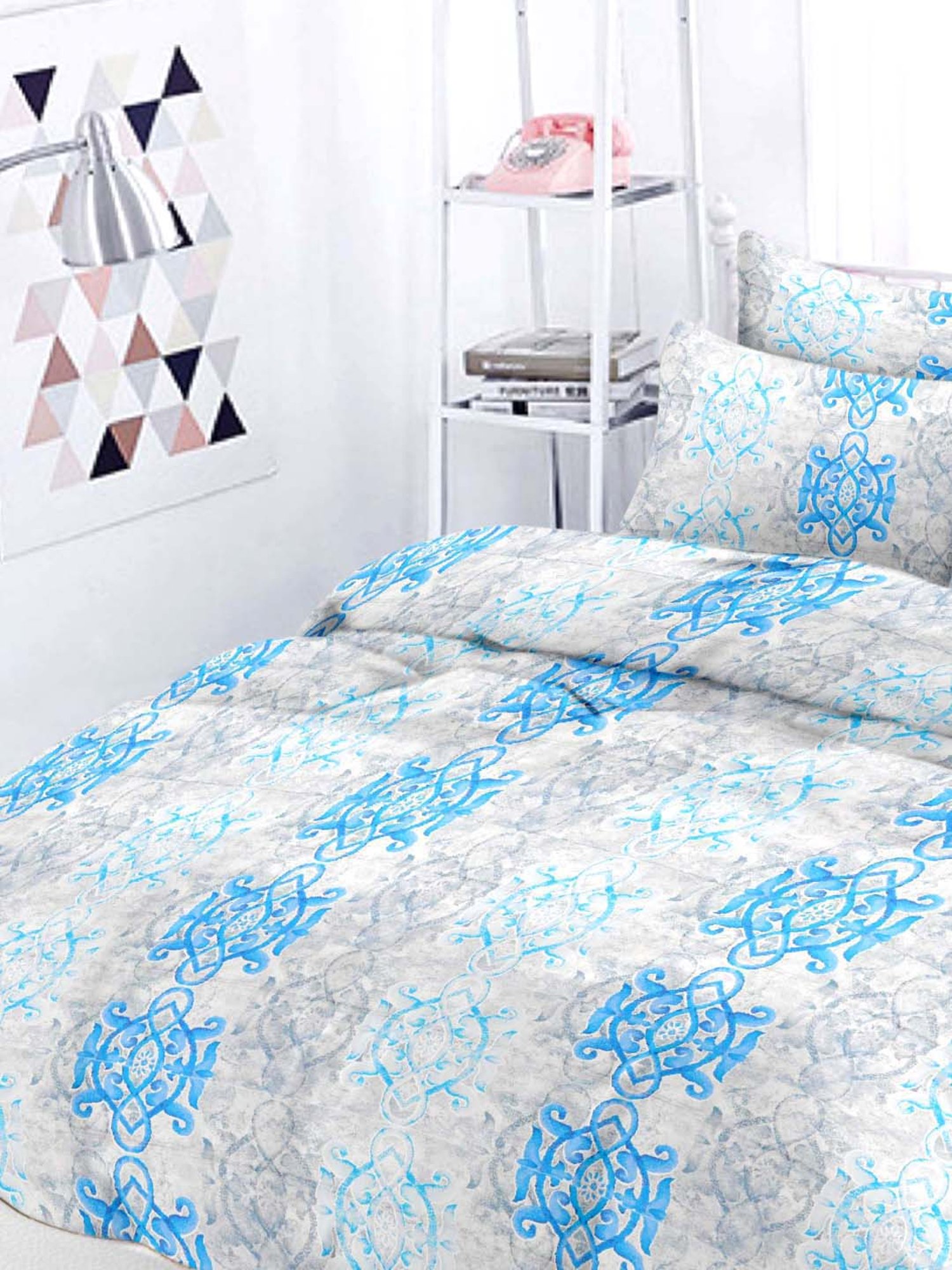 Ariana Elite Aqua & Grey Cotton 300 TC King Bedsheet with 2 Pillow Covers