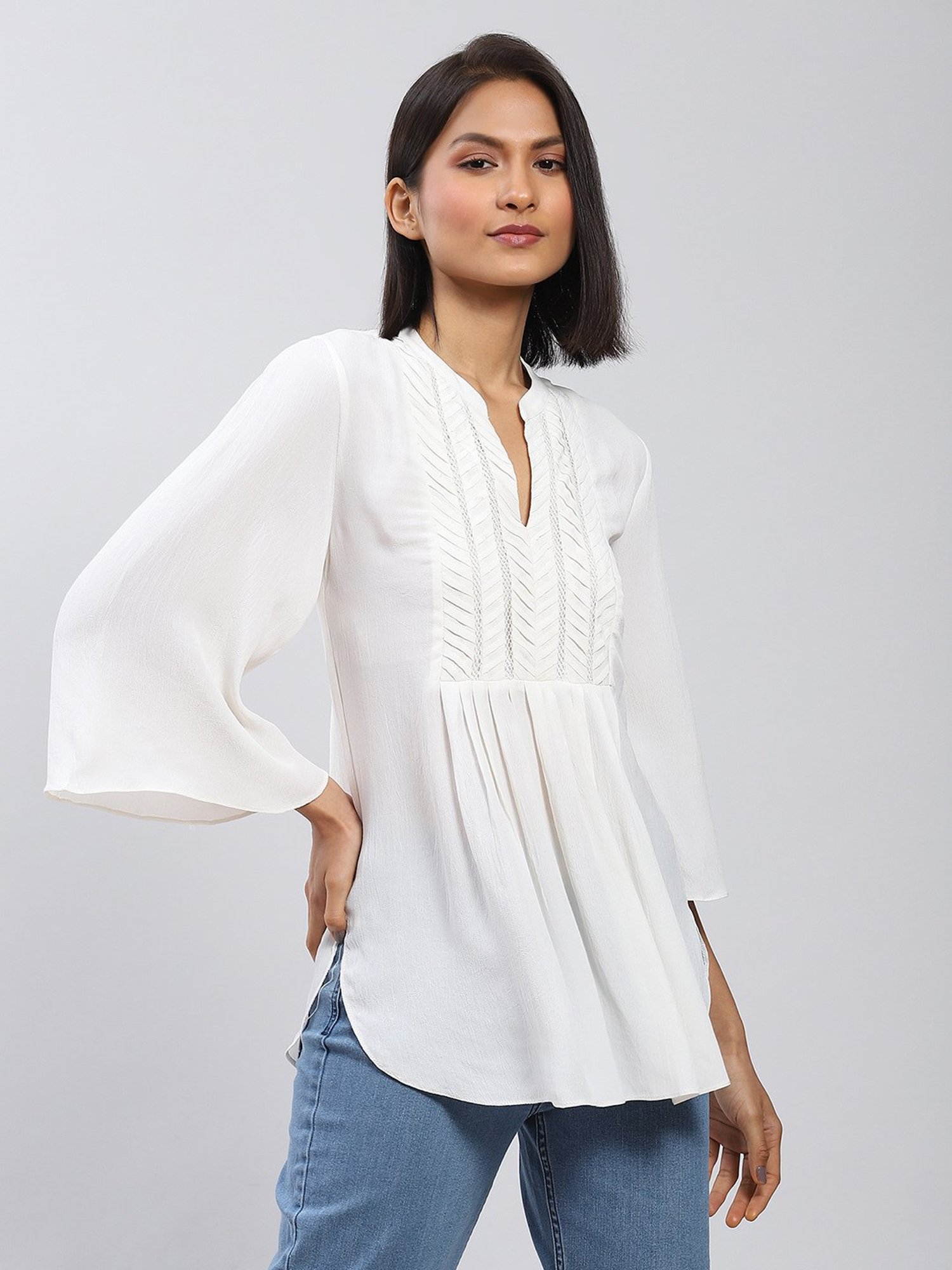 Label Ritu Kumar White Top