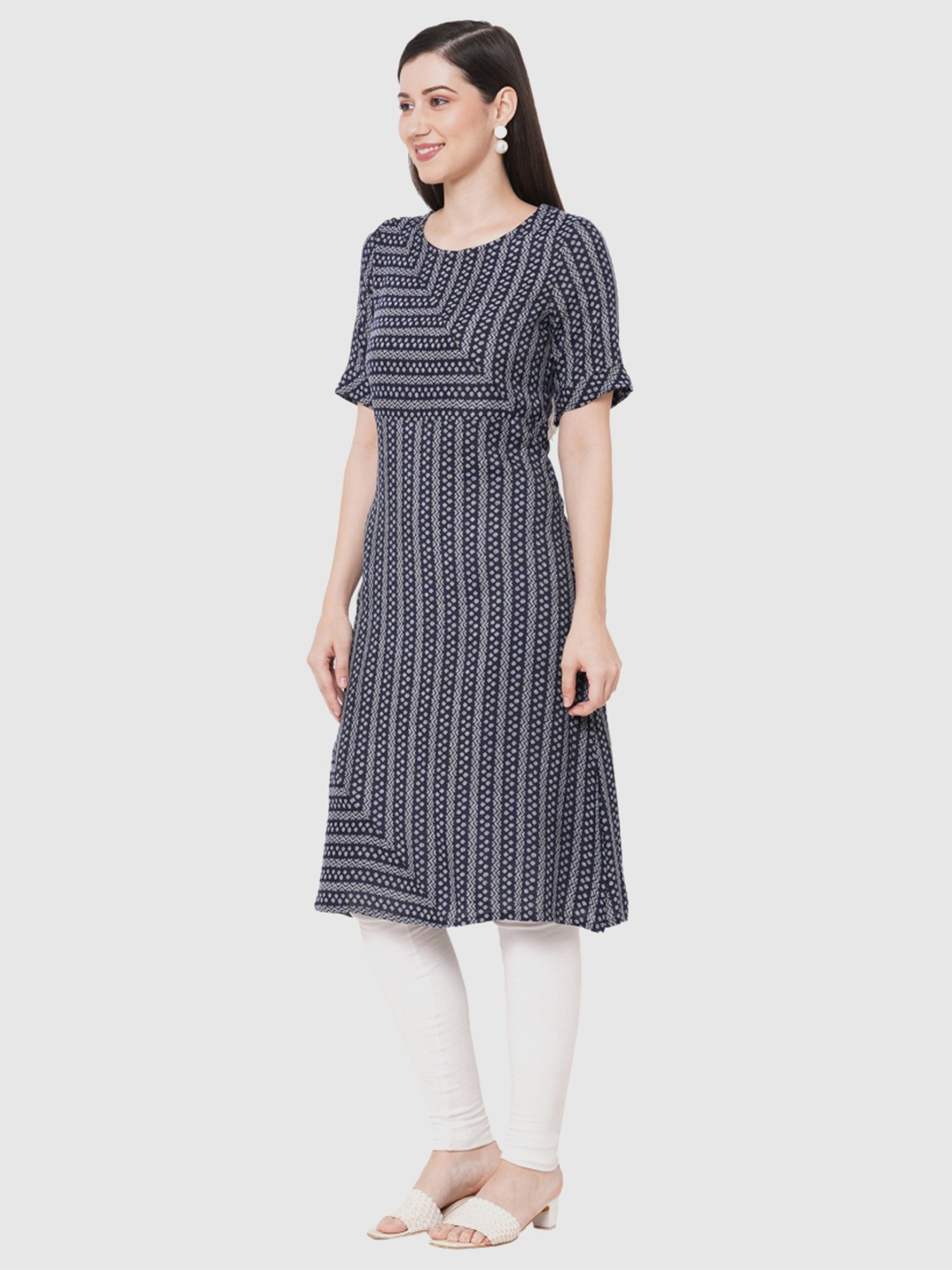 Fusion Beats Black Printed Straight Kurta