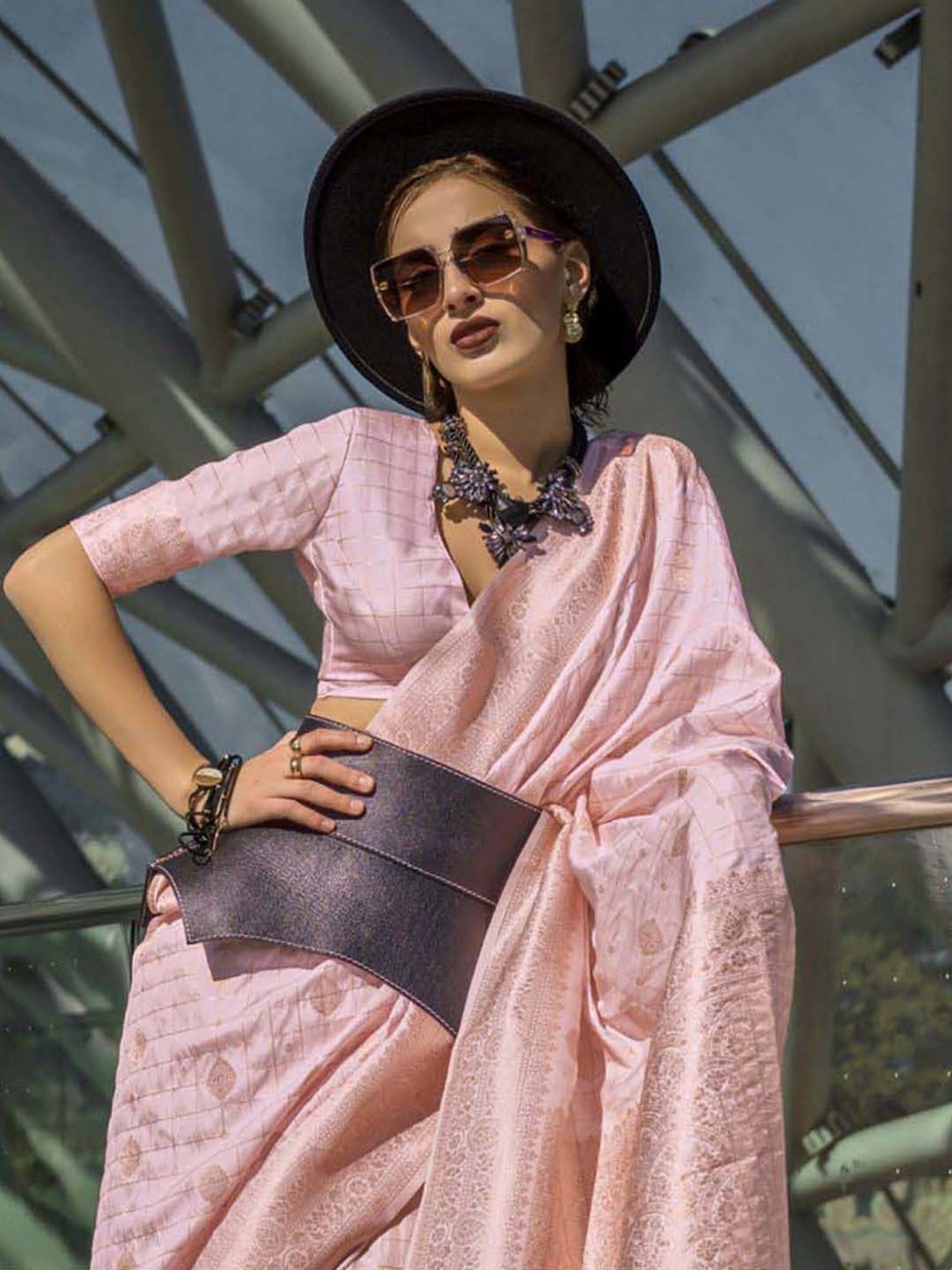 Elora Pink Silk Woven Saree With Unstitched Blouse