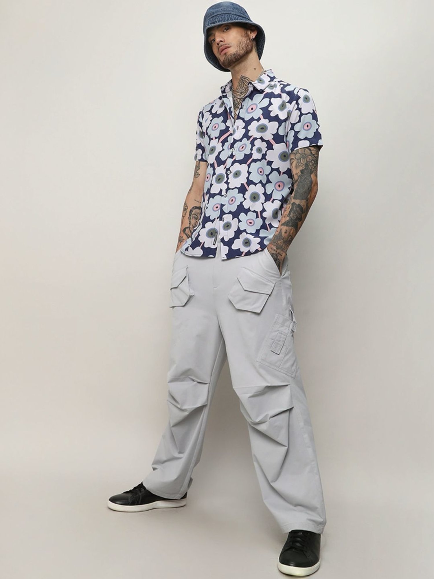 Campus Sutra Blue Regular Fit Floral Print Shirt