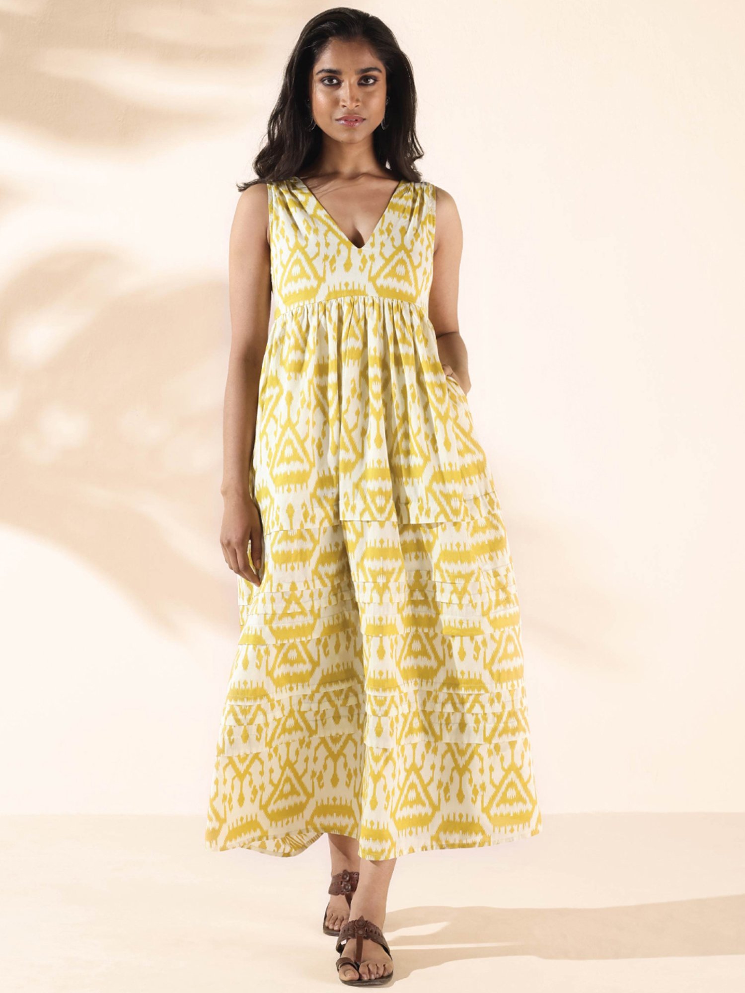 true Browns Yellow Printed Maxi Dress
