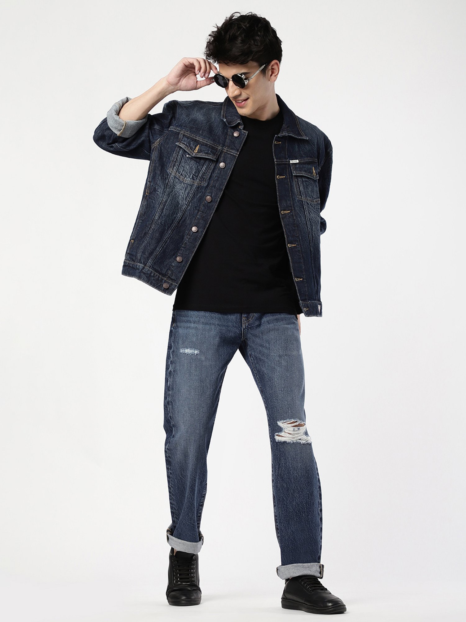 Passion Blue Regular Fit Lightly Washed Distressed Jeans