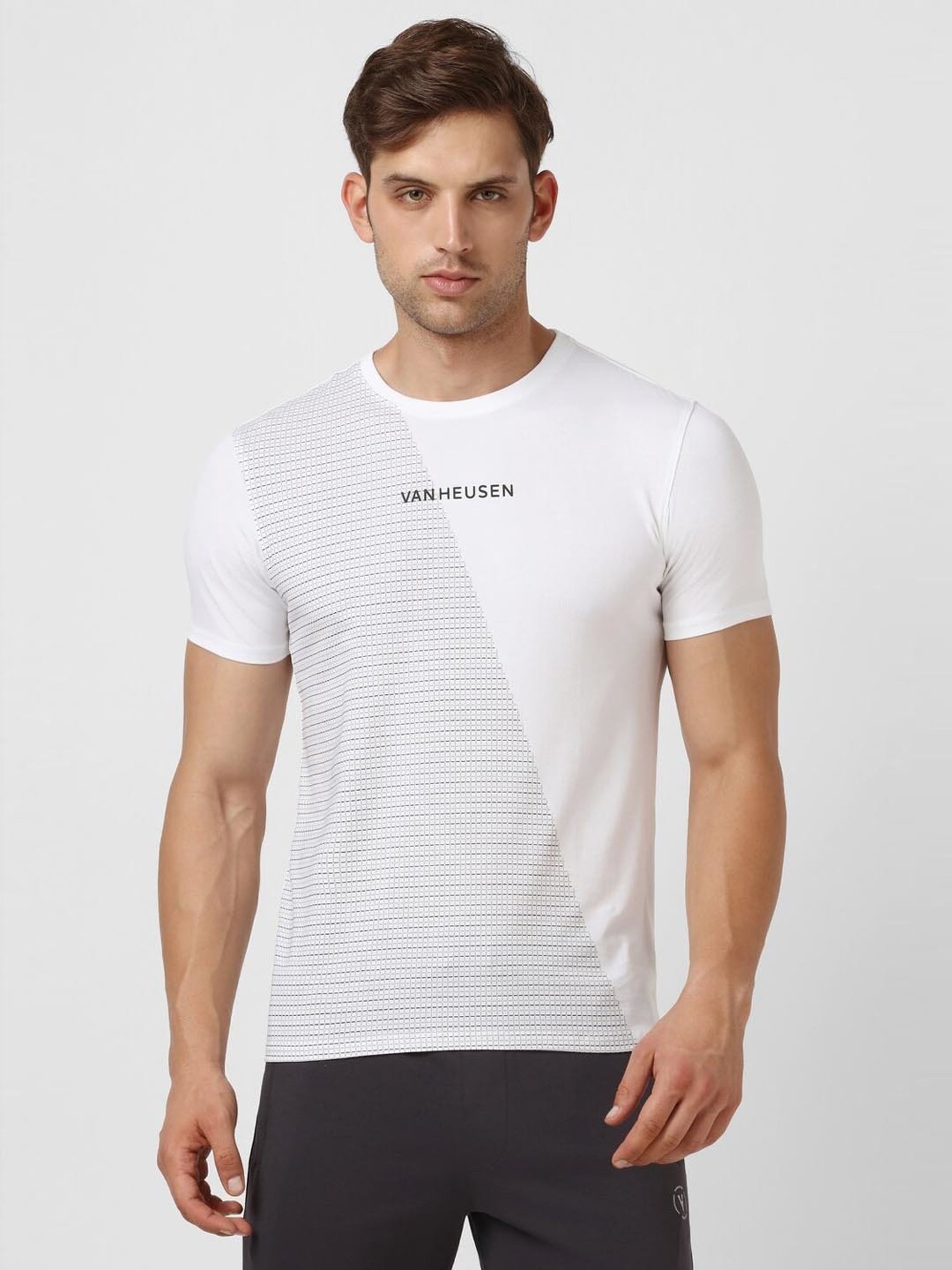 V Dot White Cotton Slim Fit Printed T-Shirt