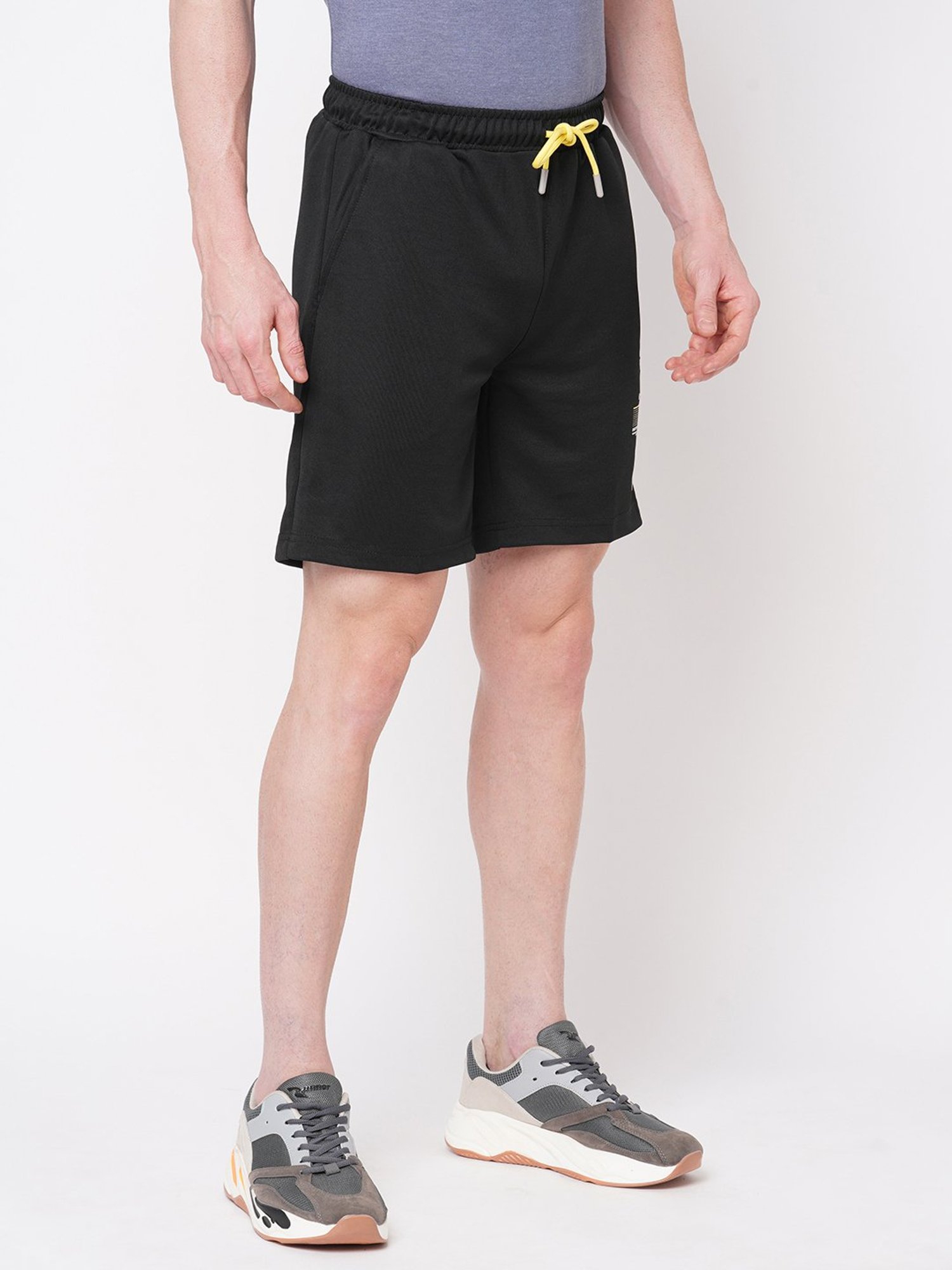 Fitz Black Regular Fit Printed Sports Shorts
