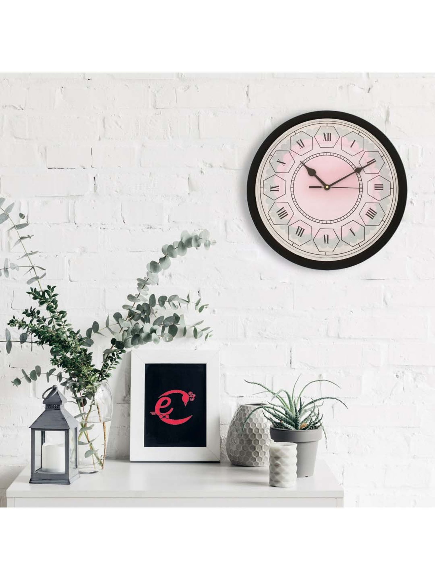 eCraftIndia Designer Round Analog Black Wall Clock