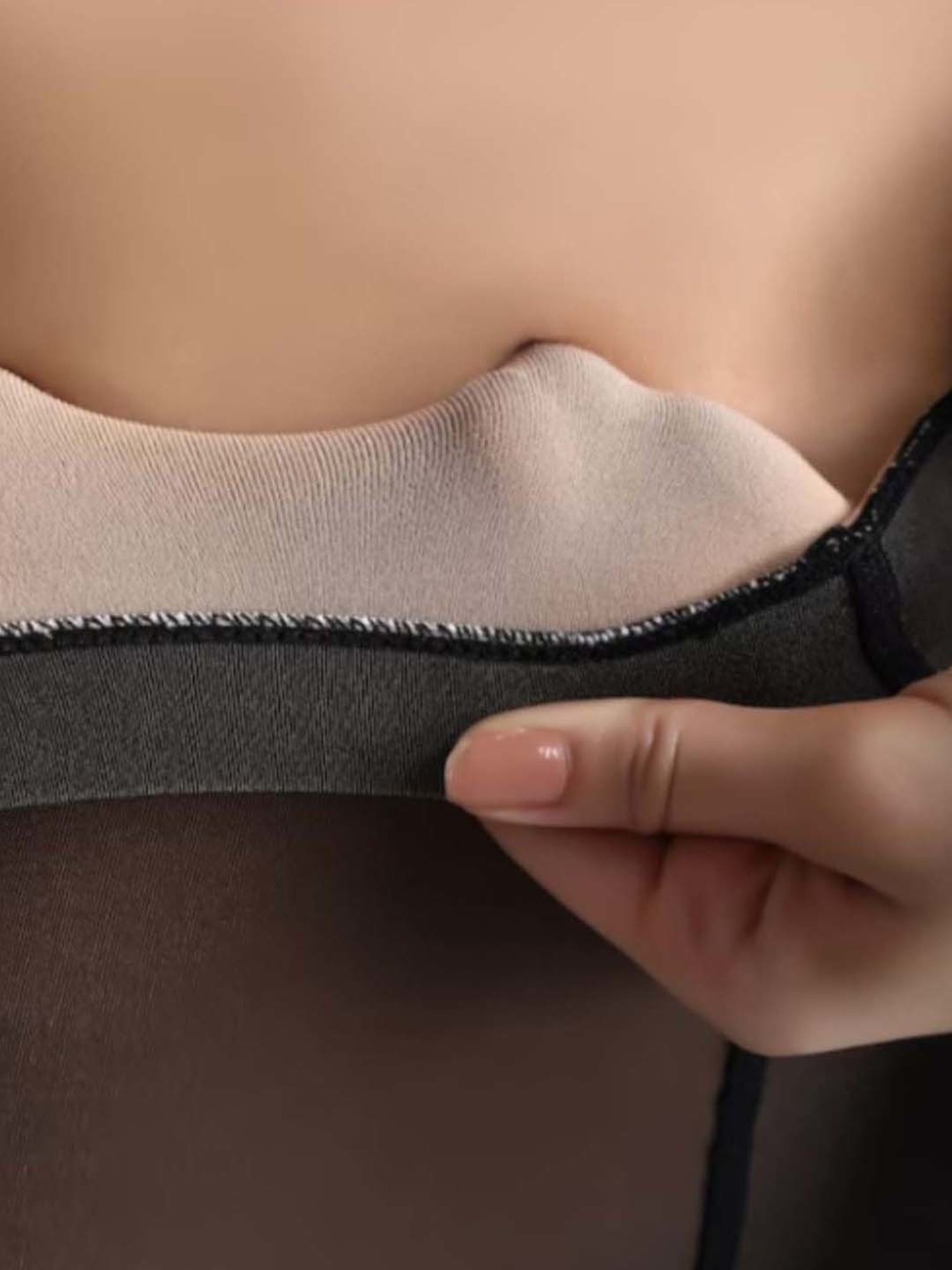 Da Intimo White Lace Stockings