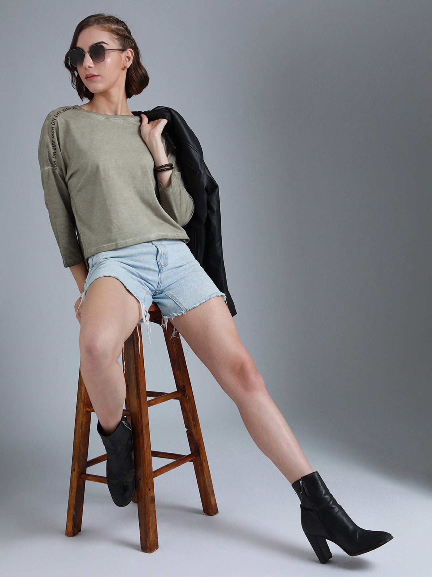 High Star Beige Cotton Graphic Print T-Shirt