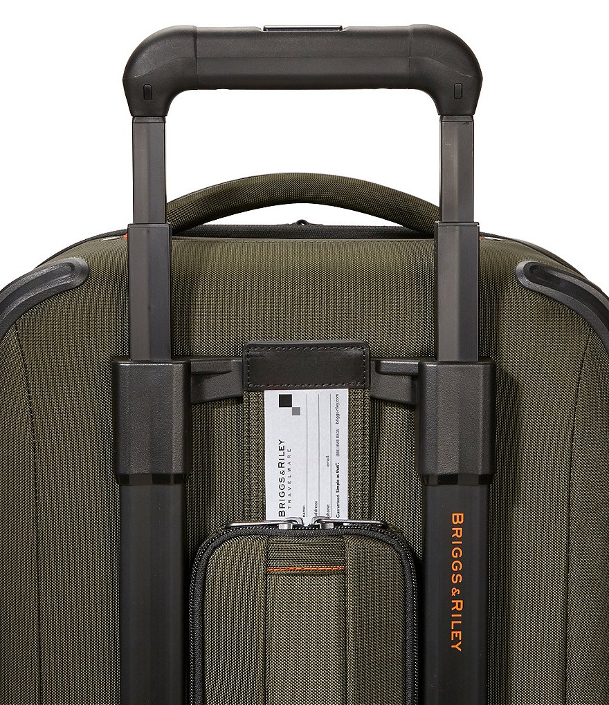 Briggs & Riley ZDX 22#double; Carry-On Expandable Spinner