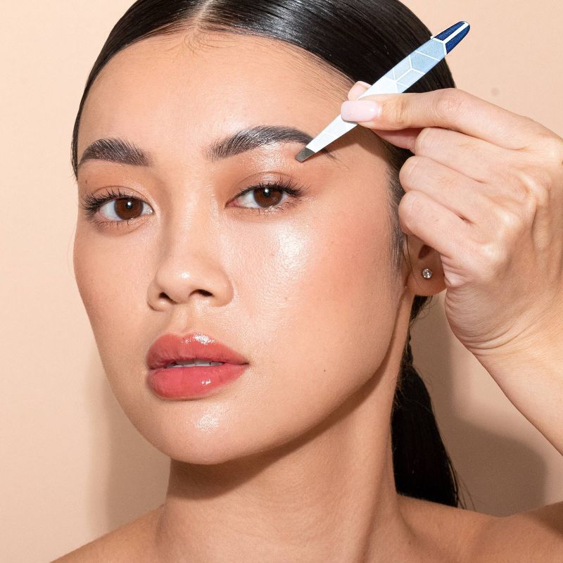 JAPONESQUE Modern Slant Tweezer