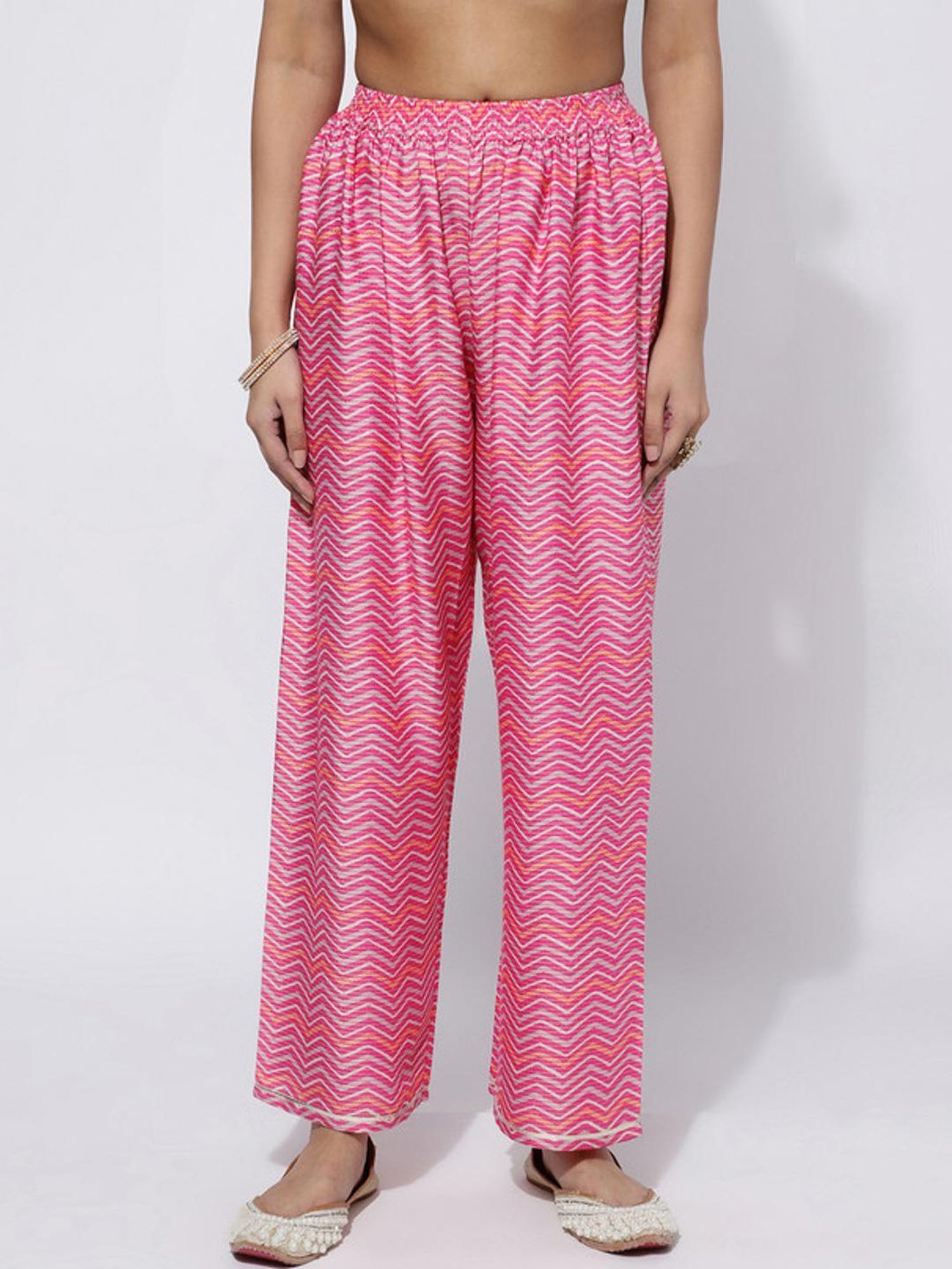 Skylee Pink Printed Kurta Pant Set With Dupatta