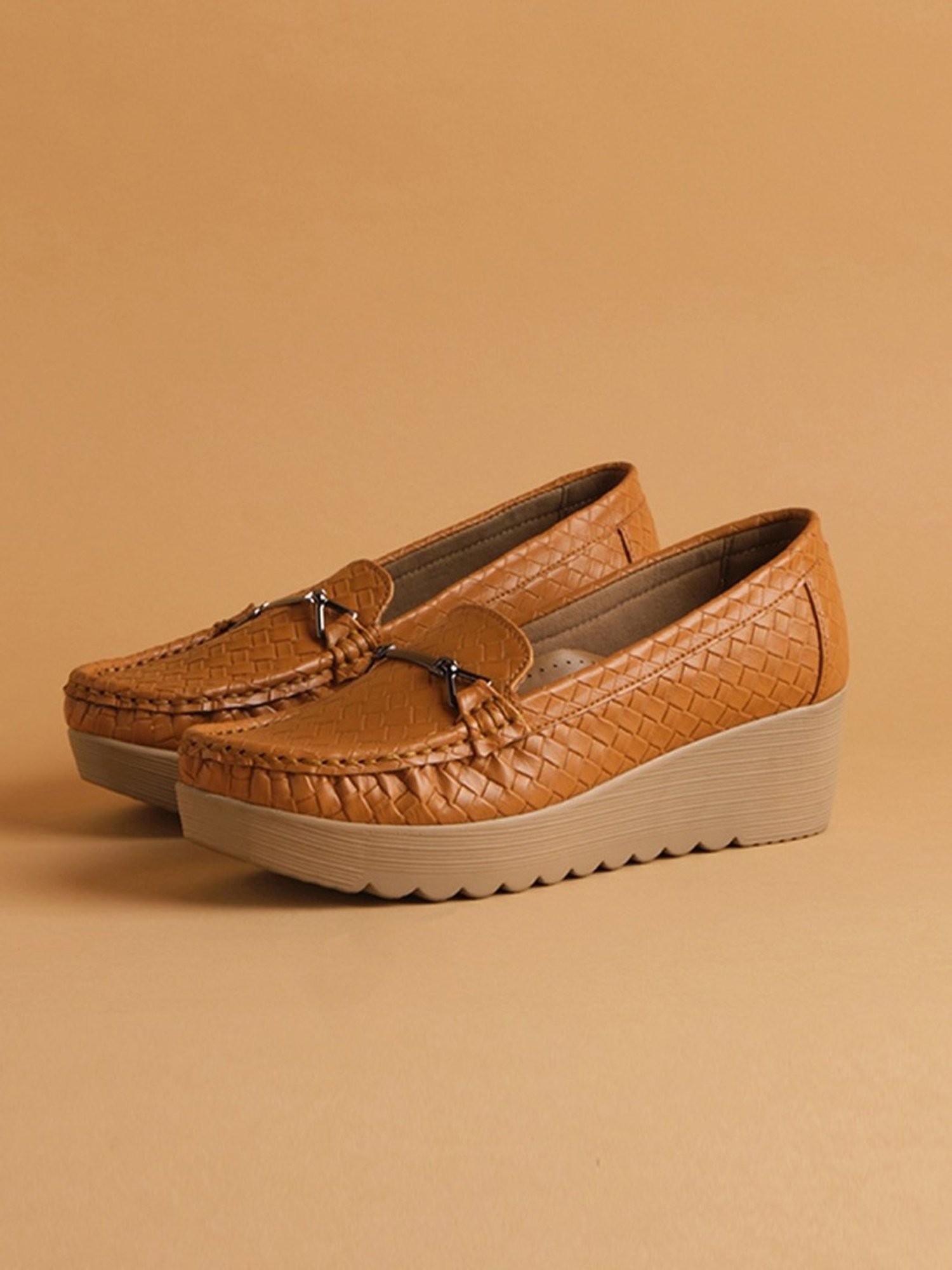 Eridani Women's Vitoria Tan Wedge Loafers