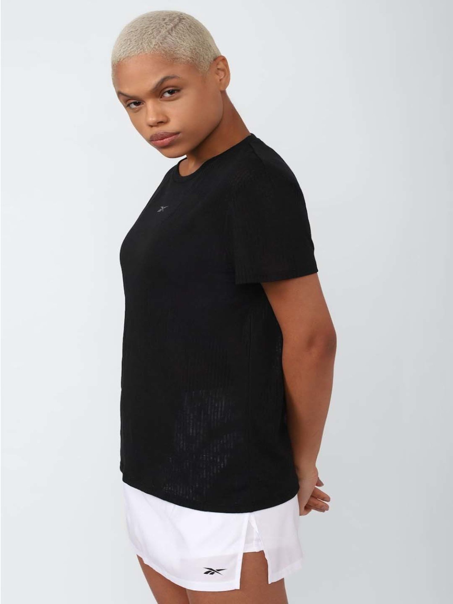 Reebok Black Regular Fit T-Shirt