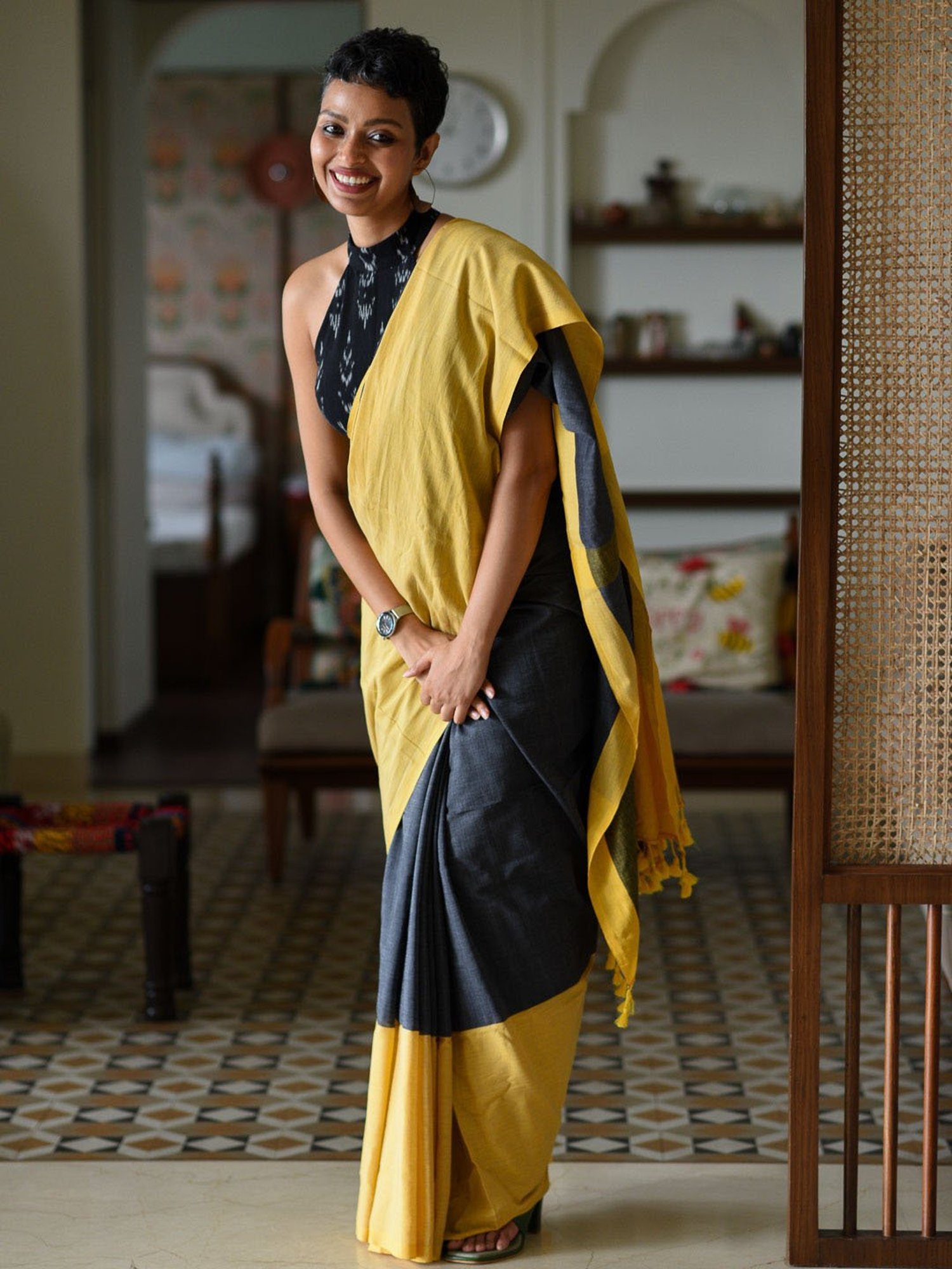 Suta Yellow & Grey Pure Cotton Saree Without Blouse