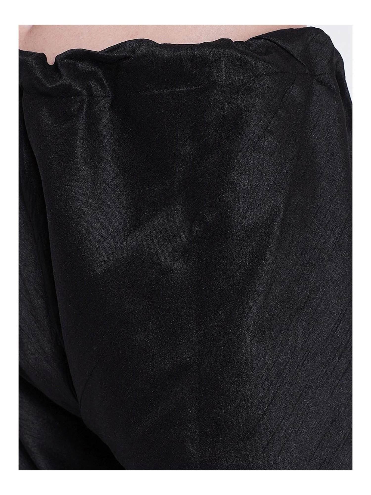 SG LEMAN Black Embroidered Kurta Bottom Set