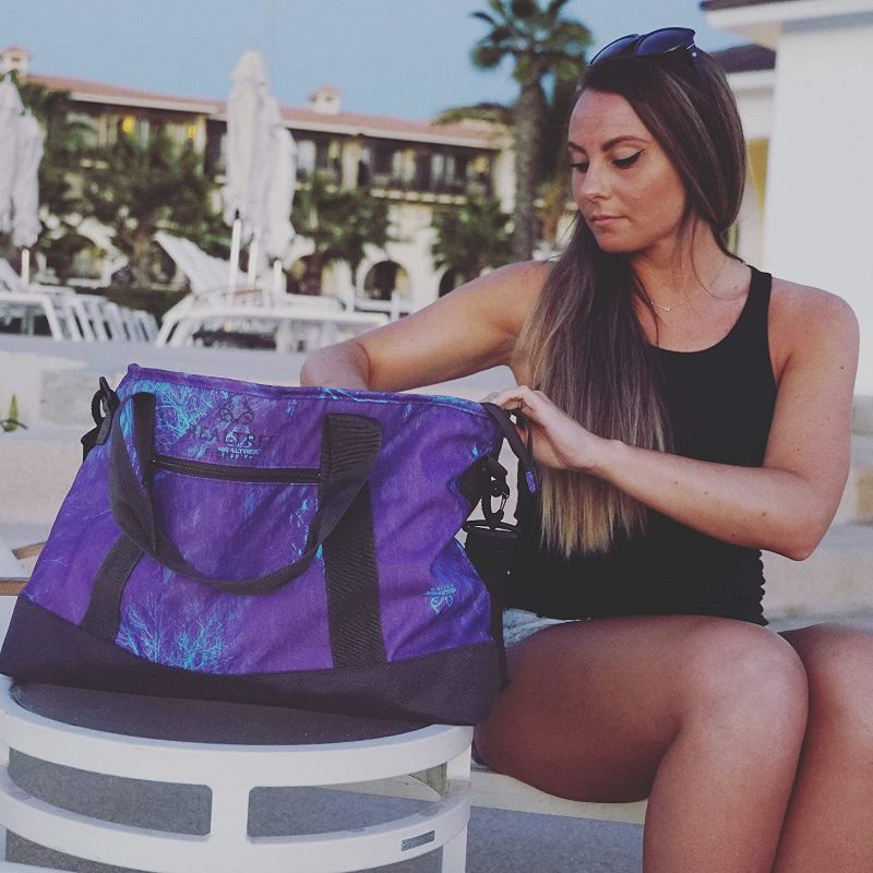 Insights Fishing Realtree Versatile Multi Use Spacious Carry-All Tote Beach Bag with Removable Shoulder Strap, Plum Crazy Purple