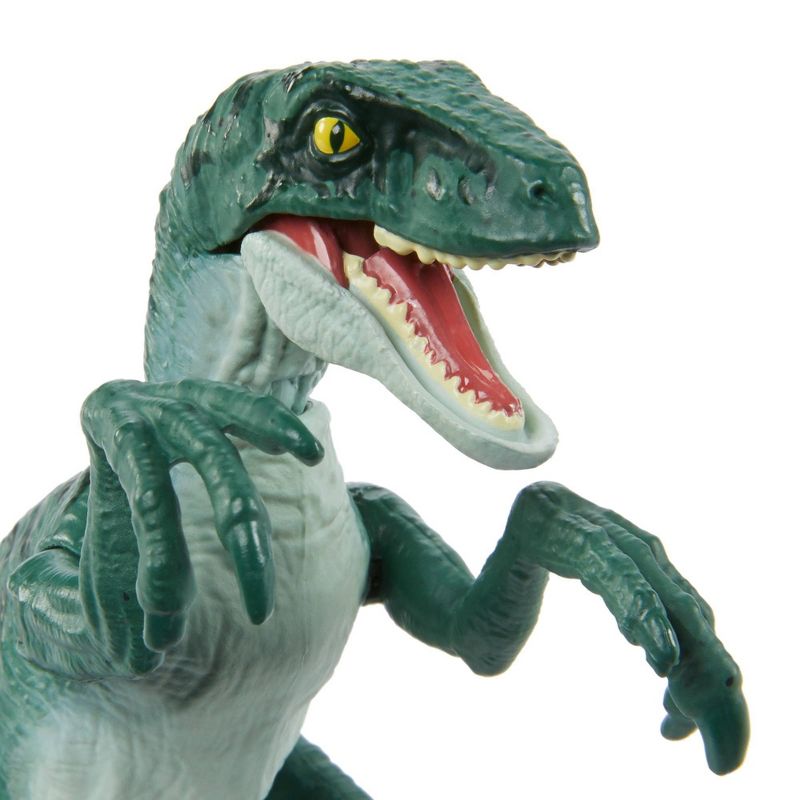 Jurassic World: Camp Cretaceous  Savage Strike Velociraptor Delta Figure