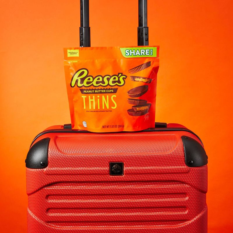 Reese's Peanut Butter Cups Thins Milk Chocolate Pouch - 7.37oz