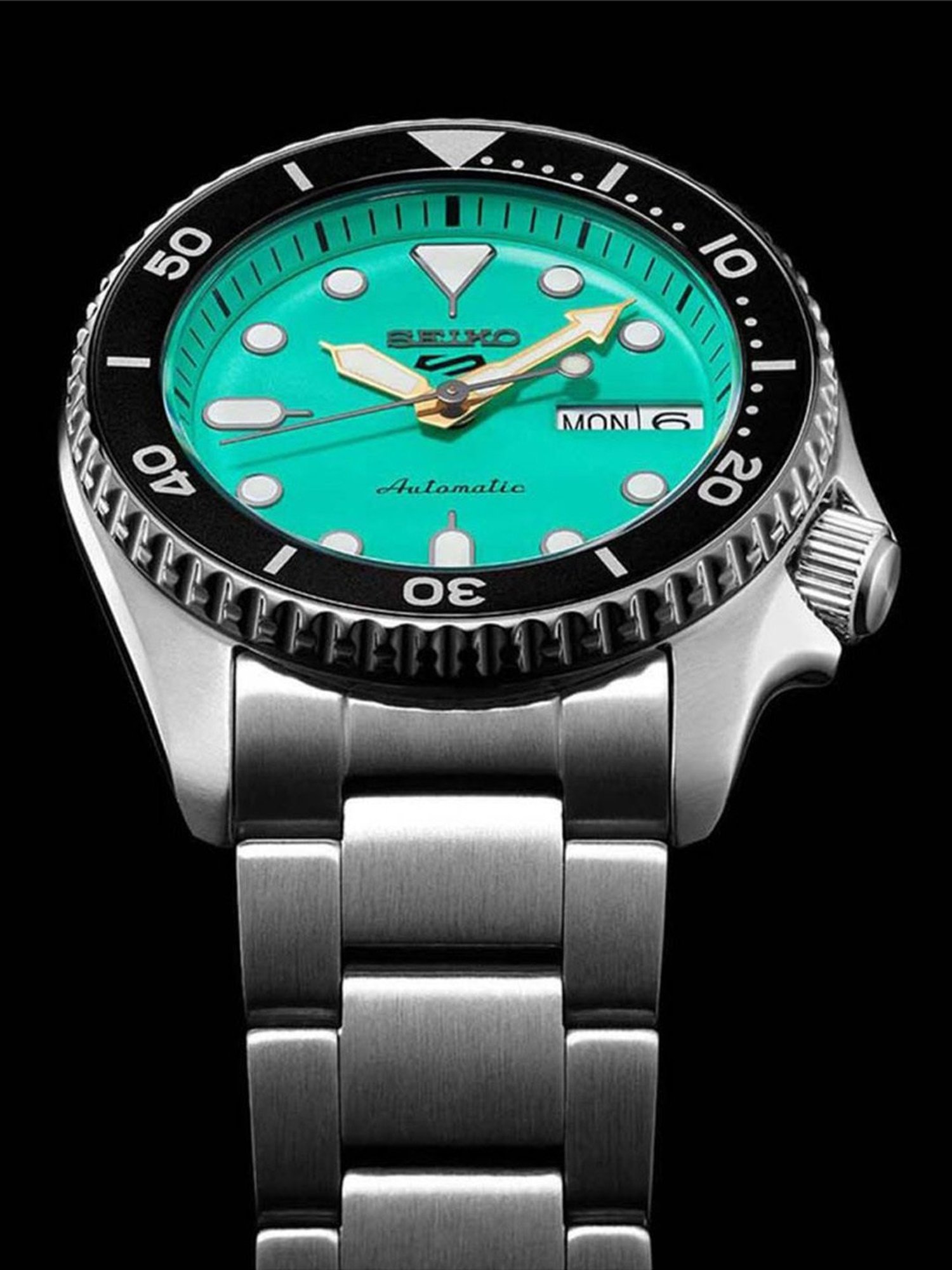 Seiko SRPK33K1 5 Sports SKX Automatic Analog Watch for Men