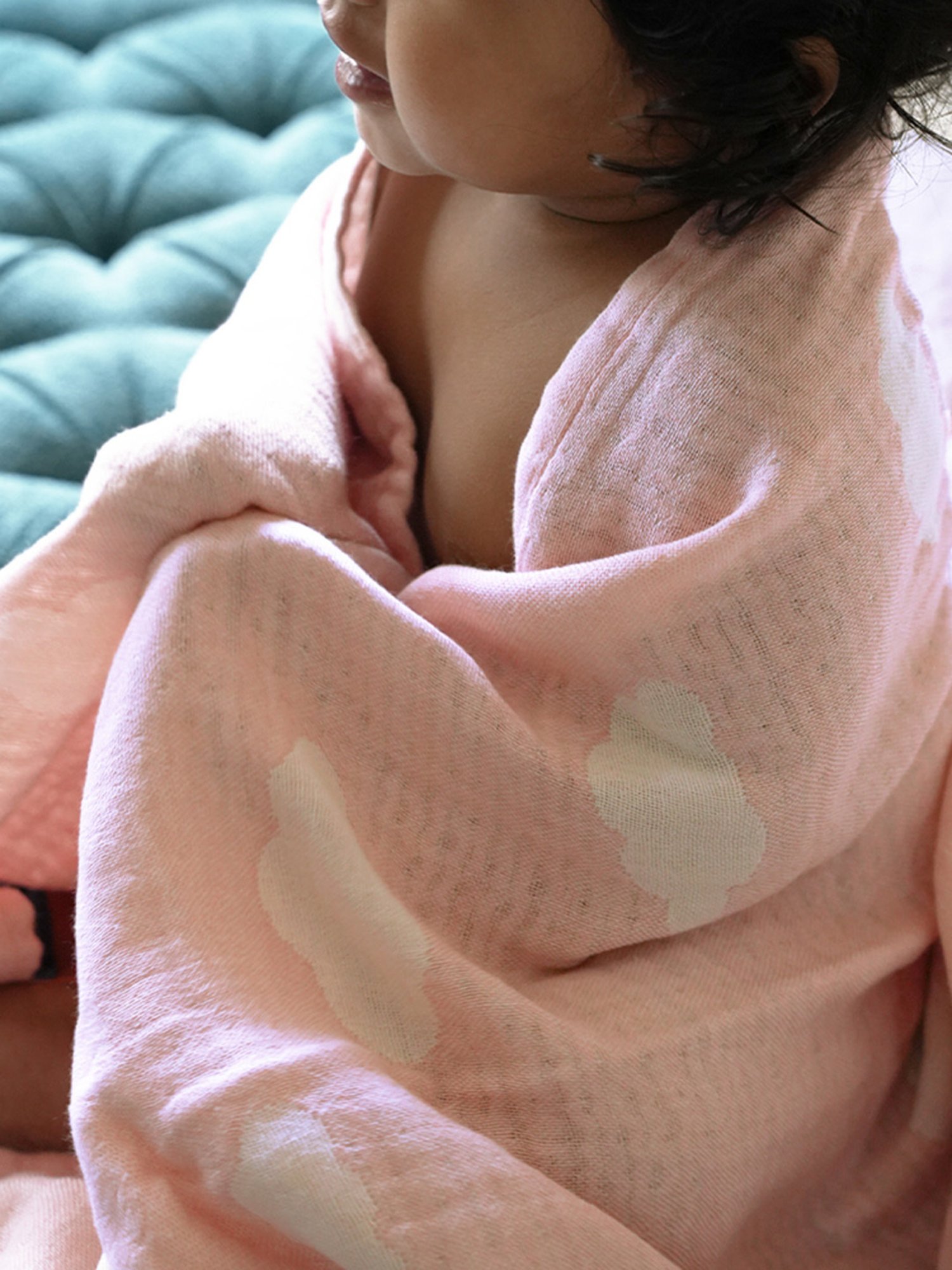 Doctor Towels Pink Blend Abstract Bath Towel