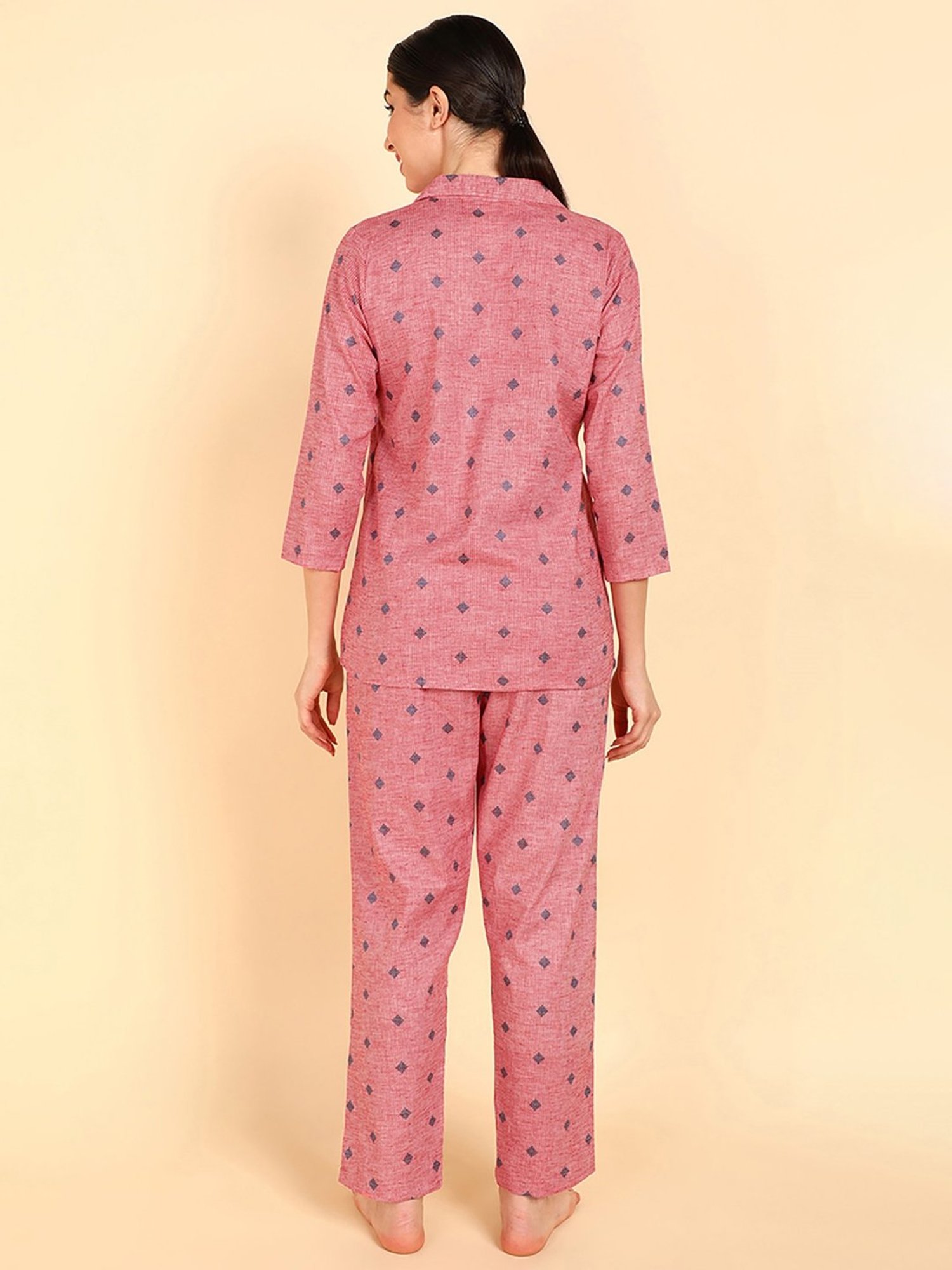Vaamsi Pink Cotton Printed Night Suit