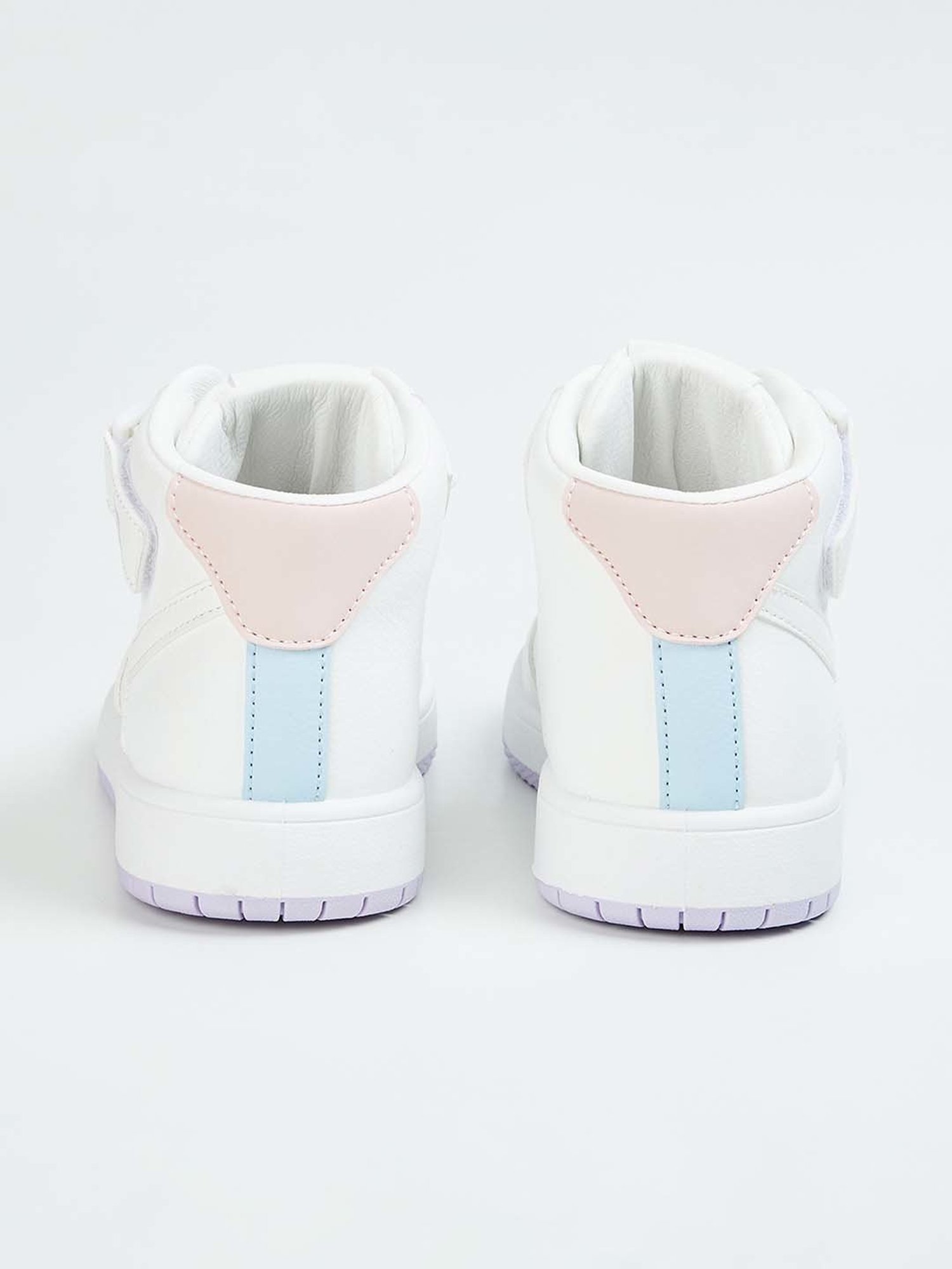 Fame Forever by Lifestyle Kids White Casual Sneakers